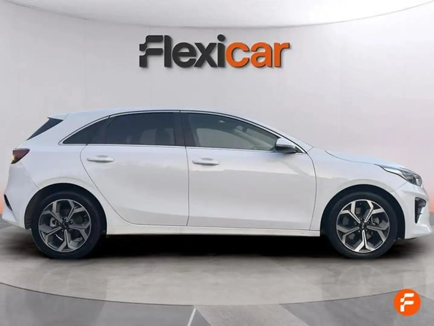 Kia Ceed / cee'd 1.4 T-GDi 103kW (140CV) Business DCT Blanco - 2