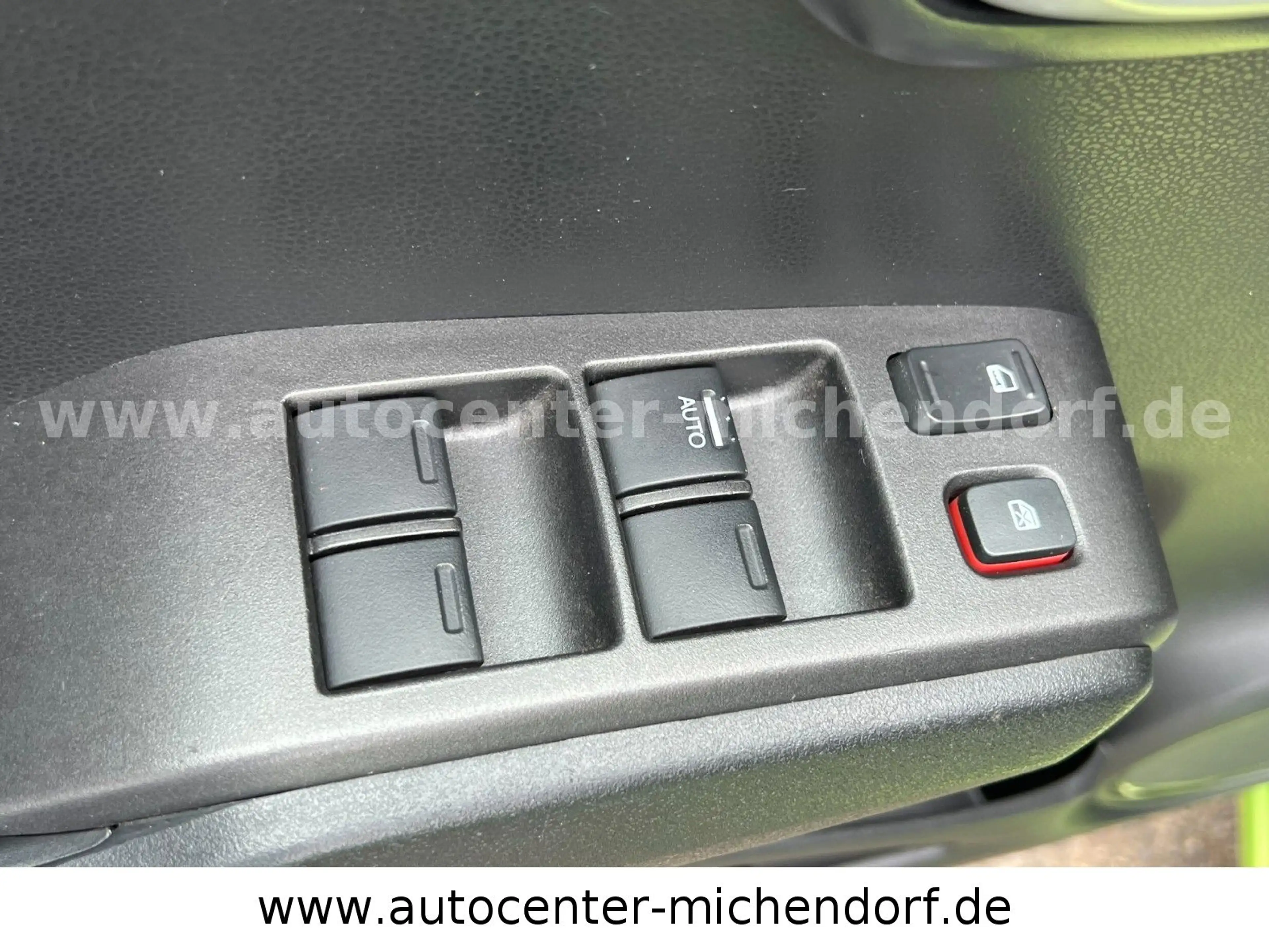 Honda Jazz Hybrid *Klimaautom.*Nur 40tkm*Tüv Neu — photo 8