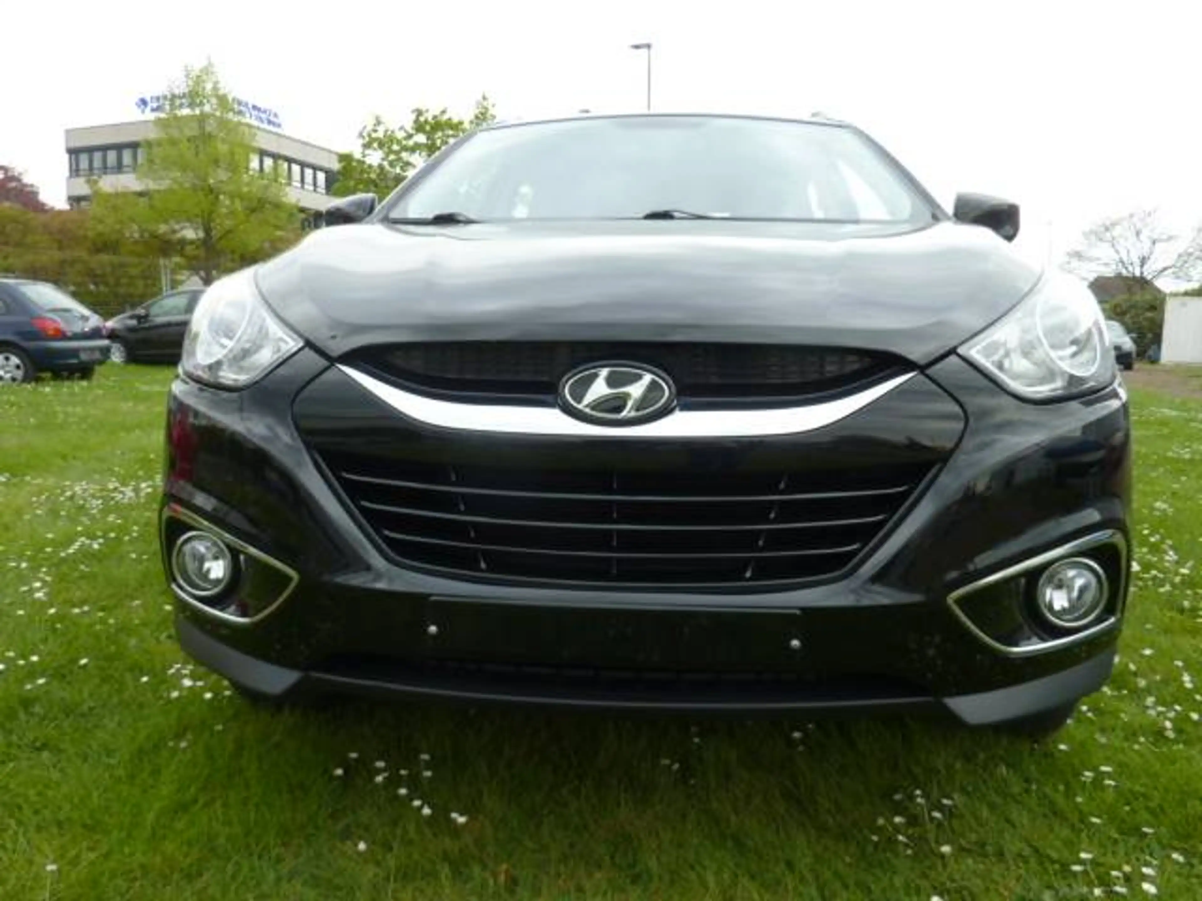 Hyundai iX35 5 Star Edition 6*Airbag Alufelgen AHK TOP D-Reling — photo 3