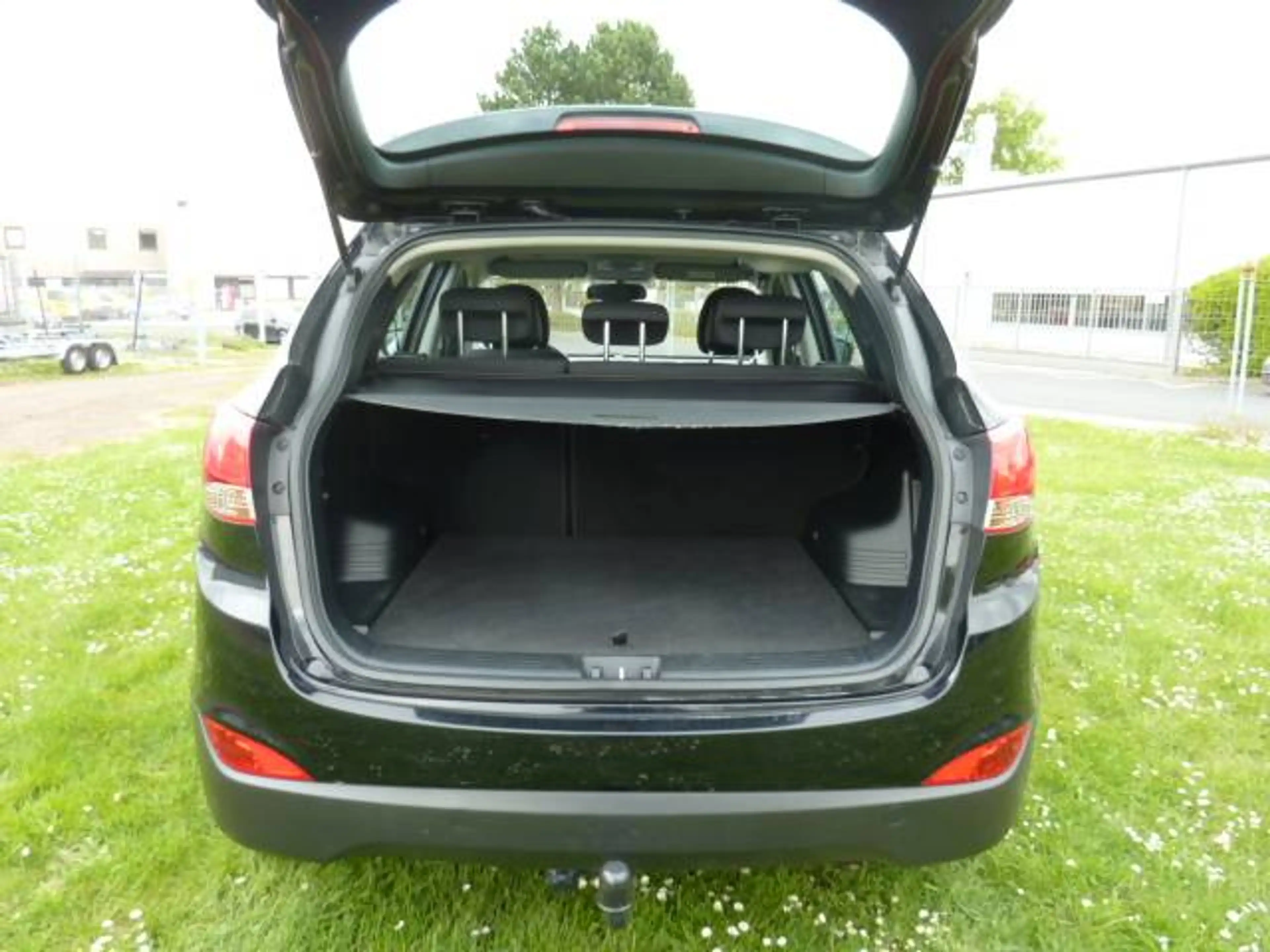 Hyundai iX35 5 Star Edition 6*Airbag Alufelgen AHK TOP D-Reling — photo 14