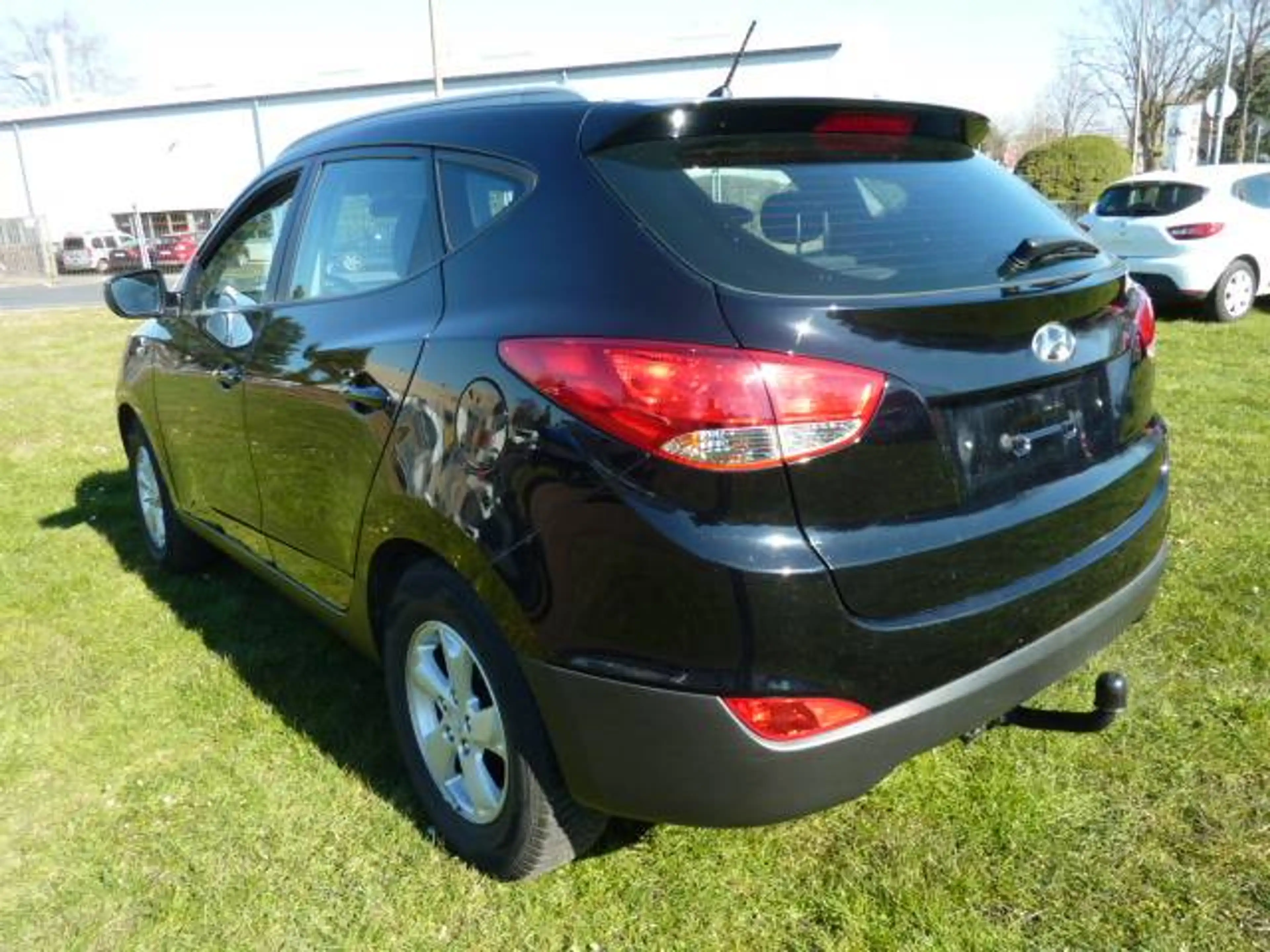 Hyundai iX35 5 Star Edition 6*Airbag Alufelgen AHK TOP D-Reling — photo 5