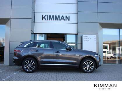 Jaguar F-Pace P400e PHEV R-Dynamic Black