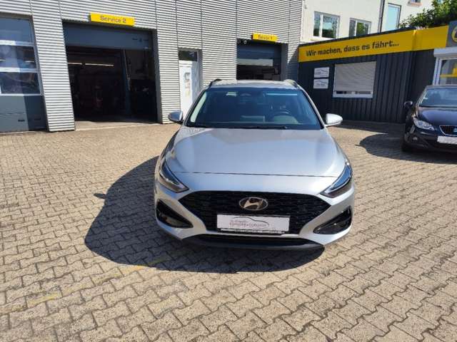 Hyundai i30 cw 1.0T-GDI DCT Teilleder,LED,Nav