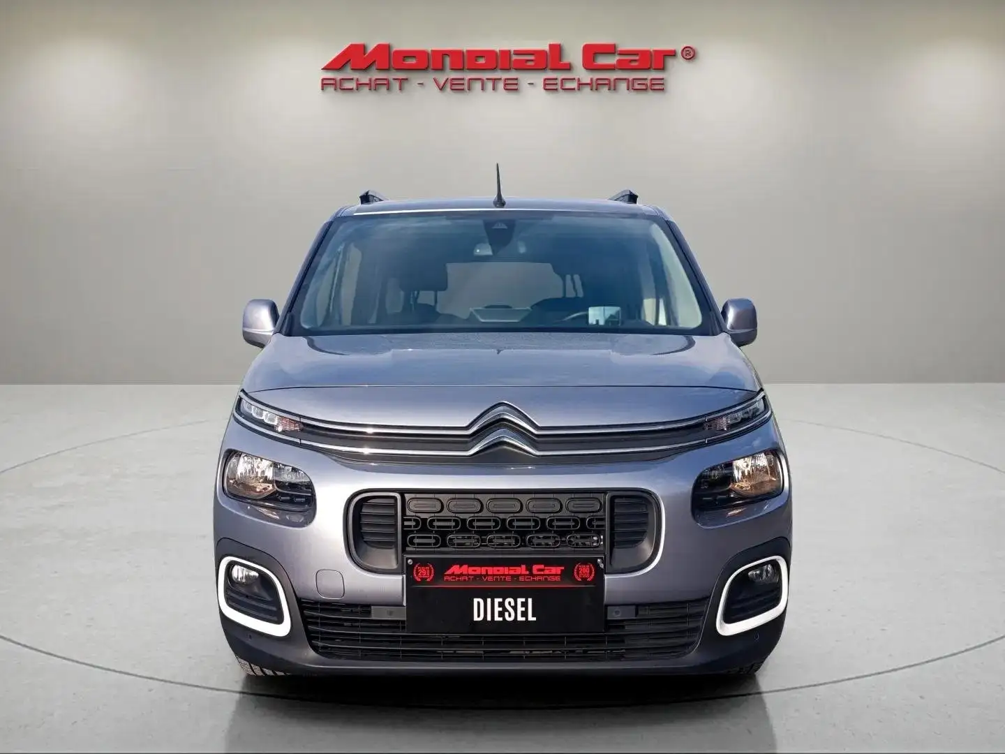 Citroen Berlingo 1.5 BlueHDi M Live *Garantie* Auto*Gps *Carplay* Grijs - 2