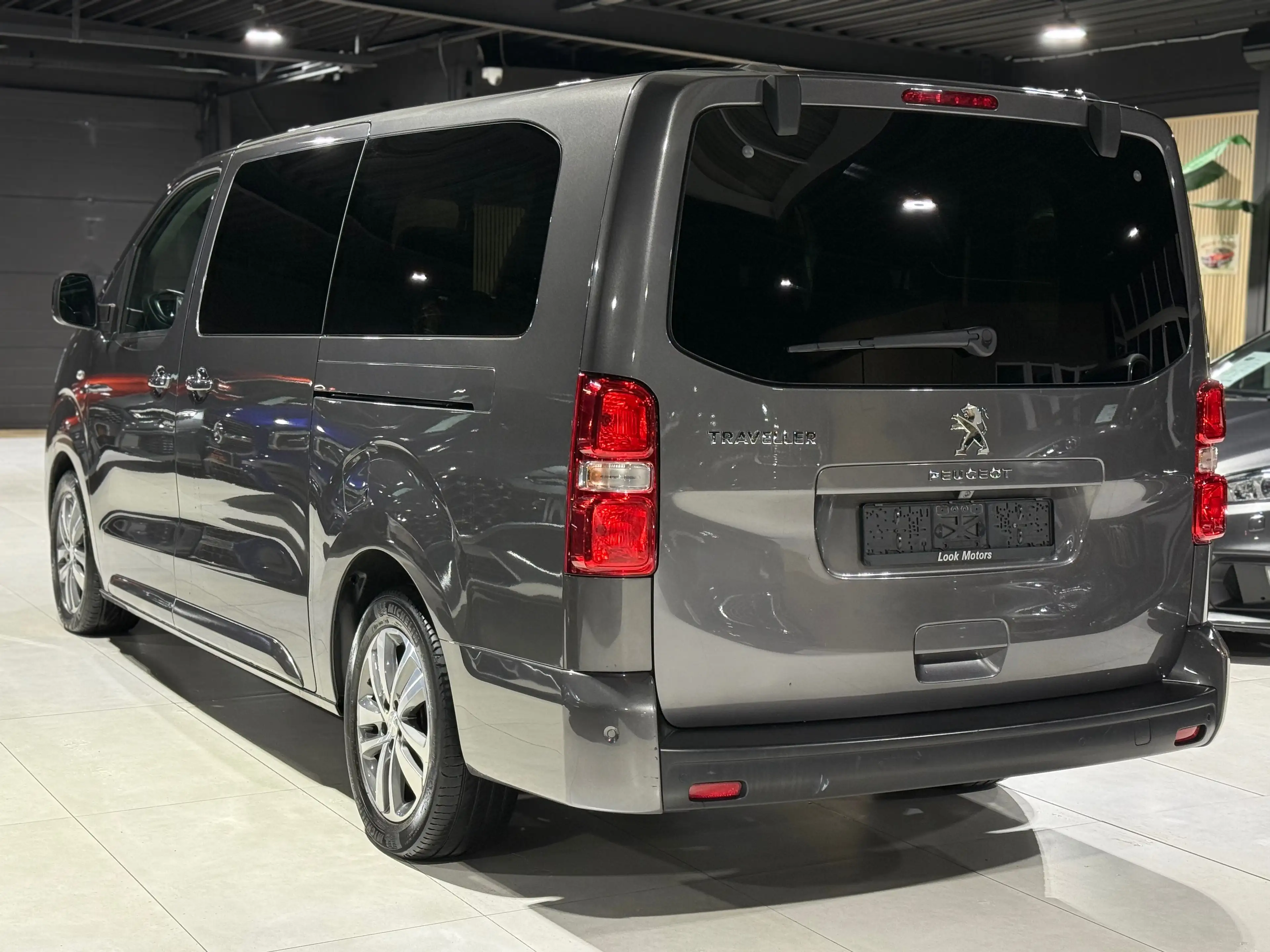 Peugeot Traveller 2.0 HDi AUTO XL Long 8 PLACE PANO GPS CAM FULL FUL — photo 5