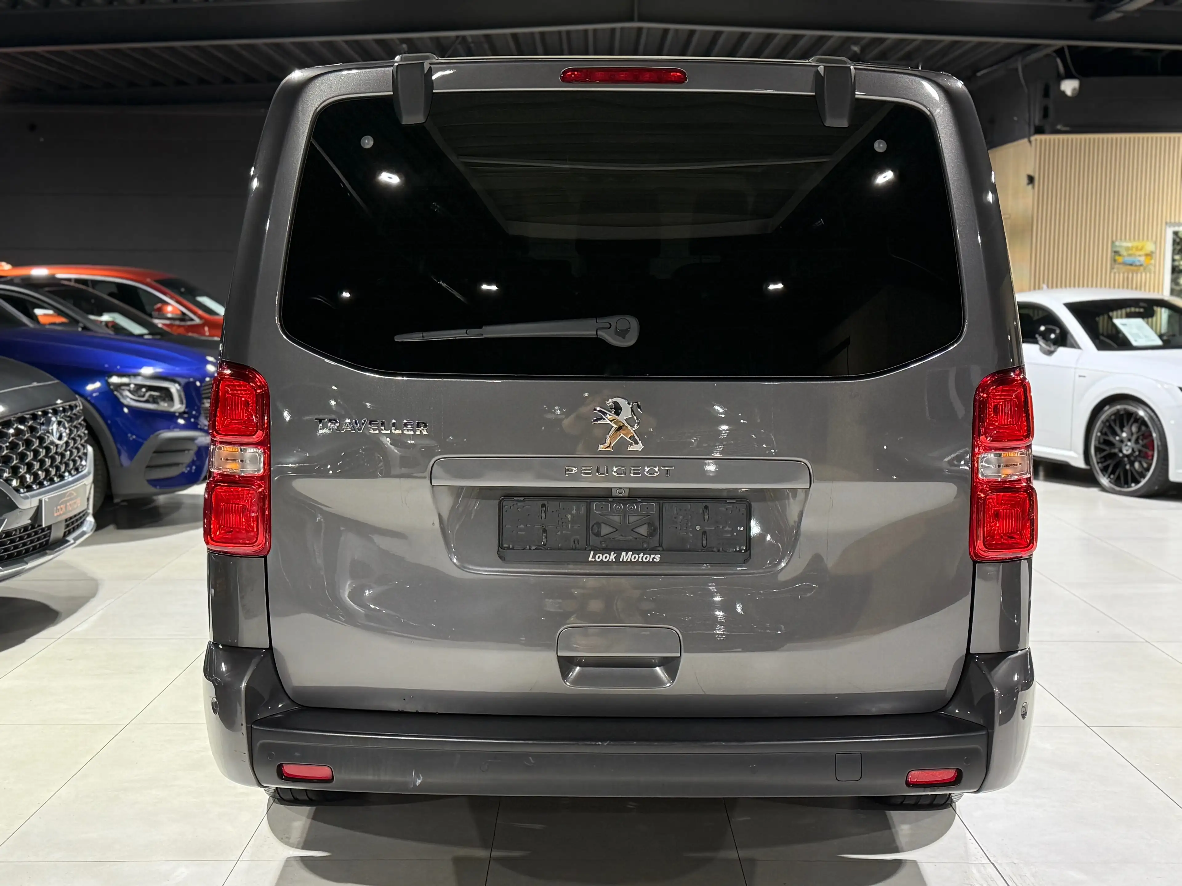 Peugeot Traveller 2.0 HDi AUTO XL Long 8 PLACE PANO GPS CAM FULL FUL — photo 6