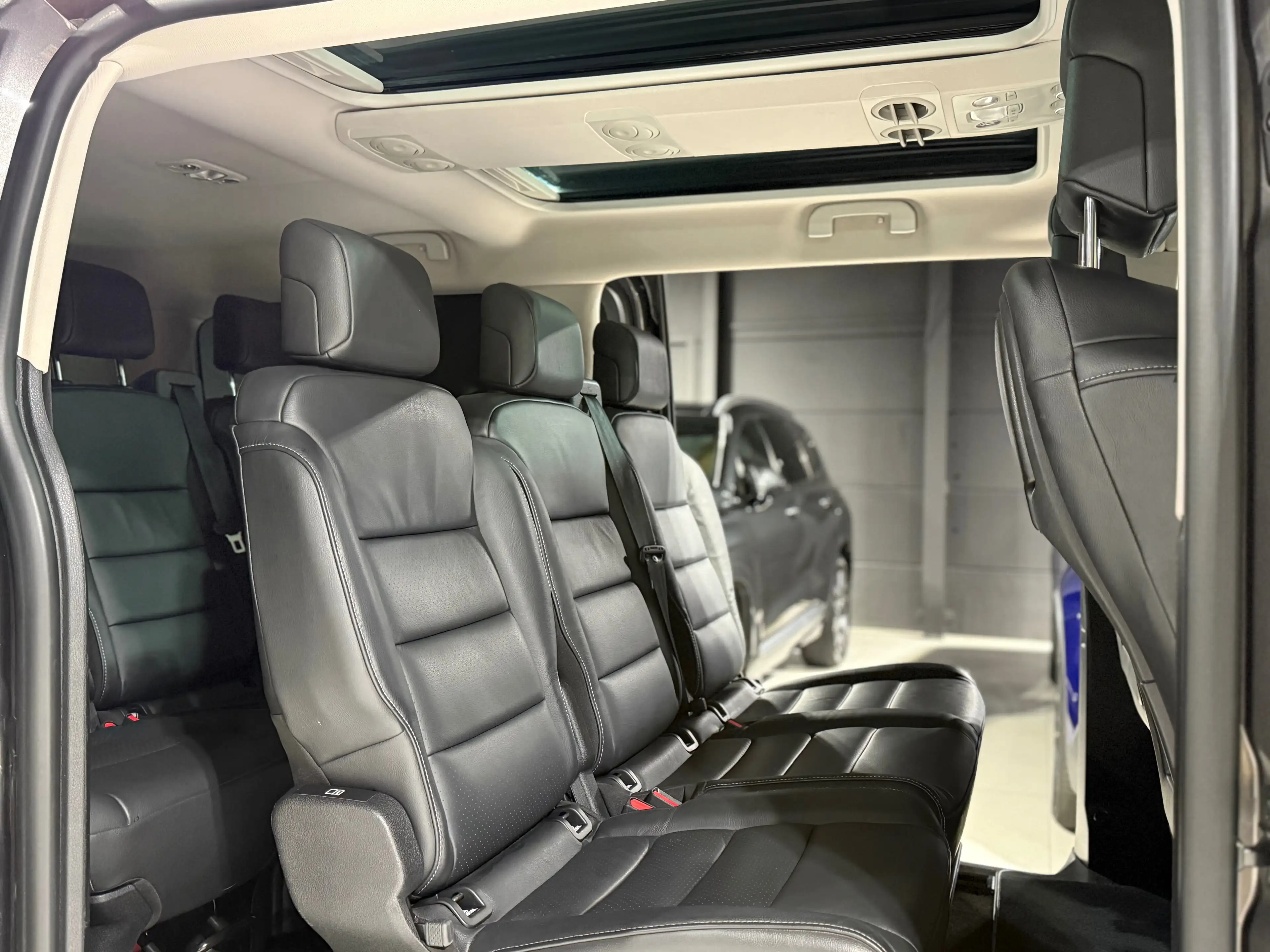 Peugeot Traveller 2.0 HDi AUTO XL Long 8 PLACE PANO GPS CAM FULL FUL — photo 11