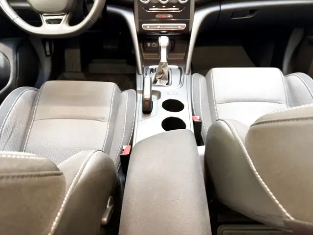 Renault Megane view 14
