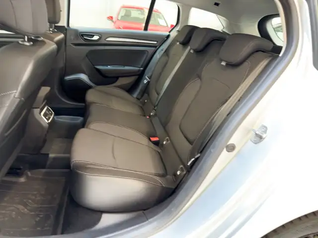 Renault Megane view 15