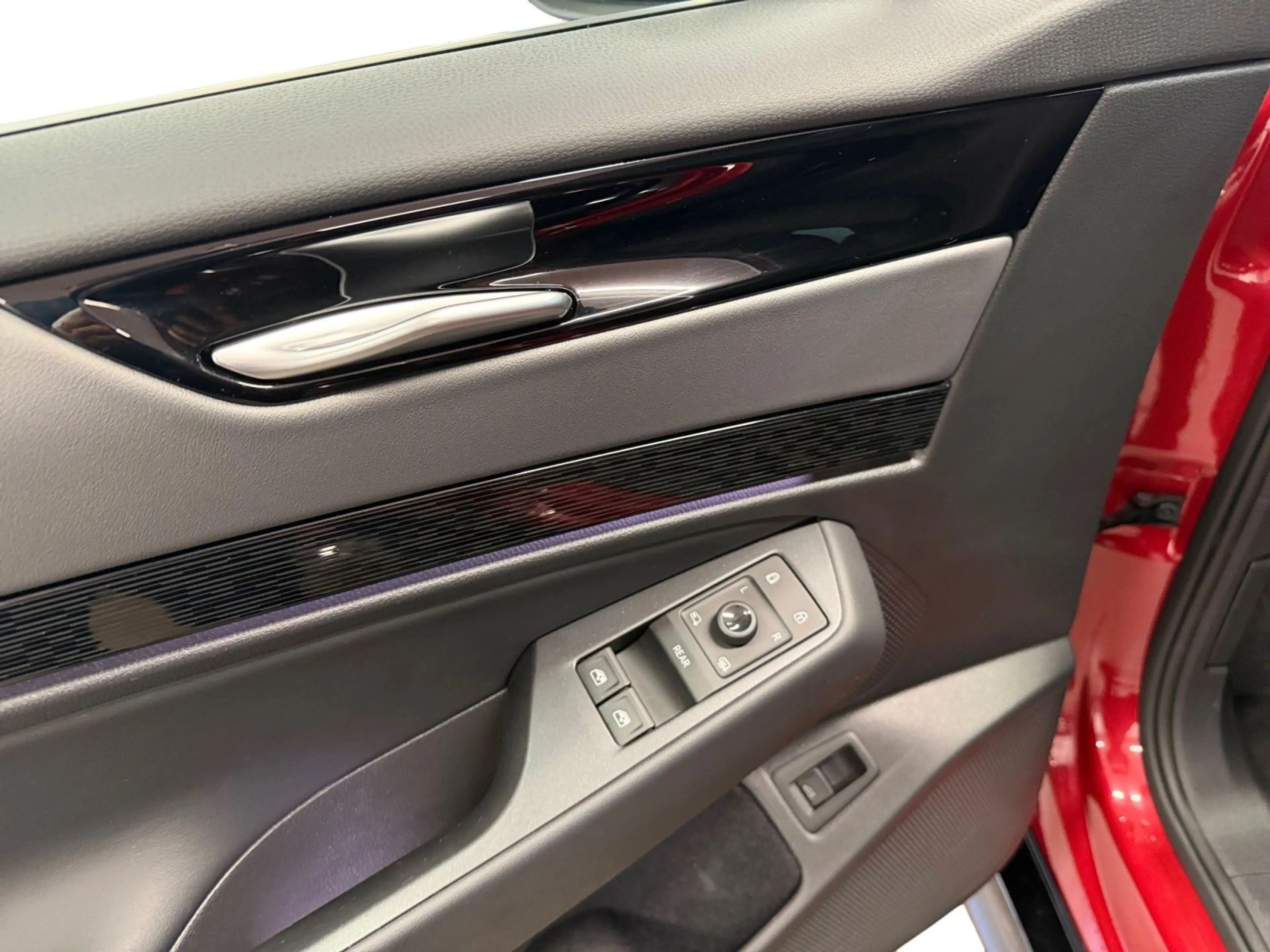 Volkswagen ID.7 PRO MATRIX+NAV+AHK+ACC+WäPu+HuD+360° — photo 15