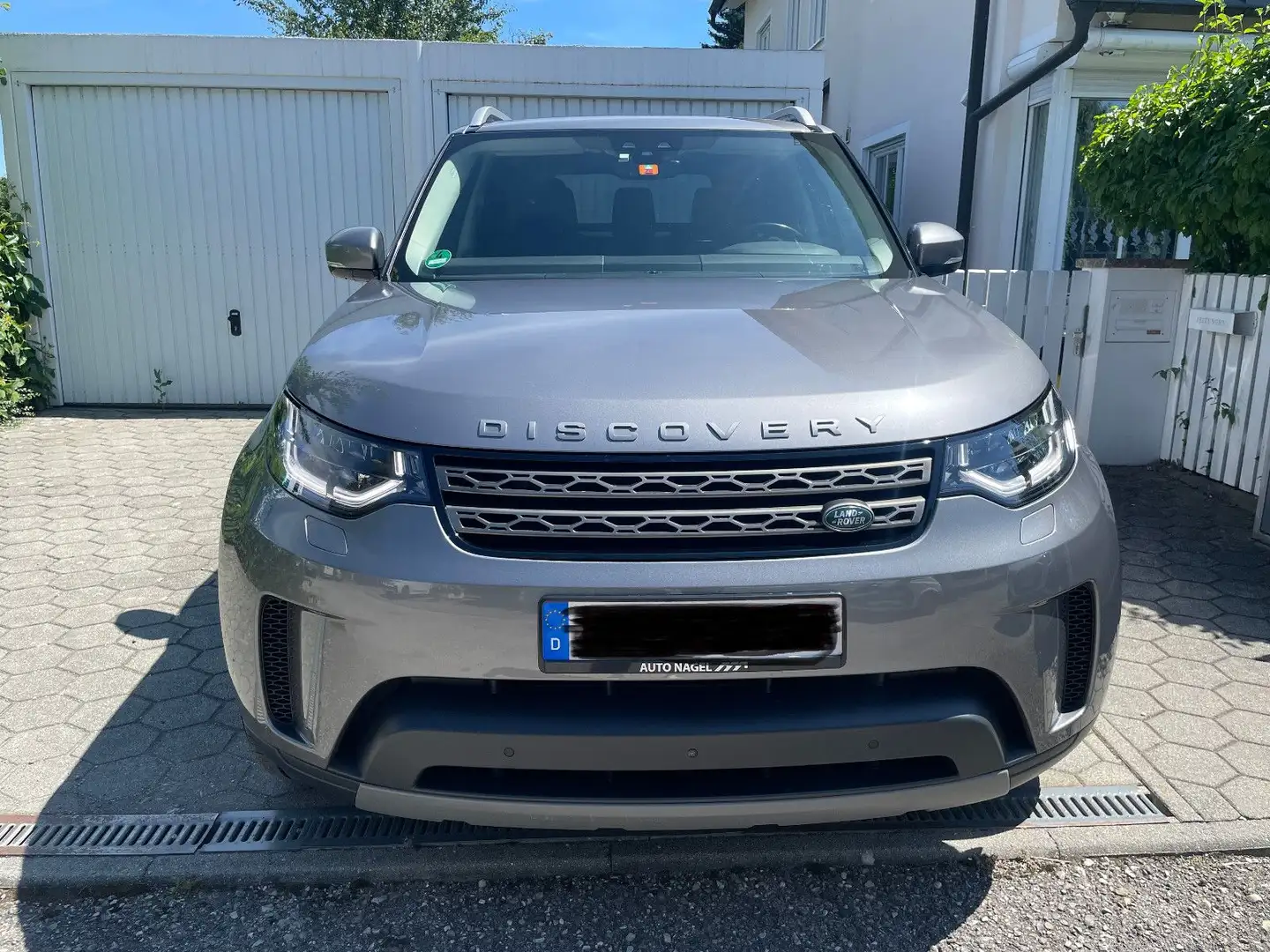 Land Rover Discovery 5 SE SDV6 7 Sitze ACC AHK Kamera Gris - 2