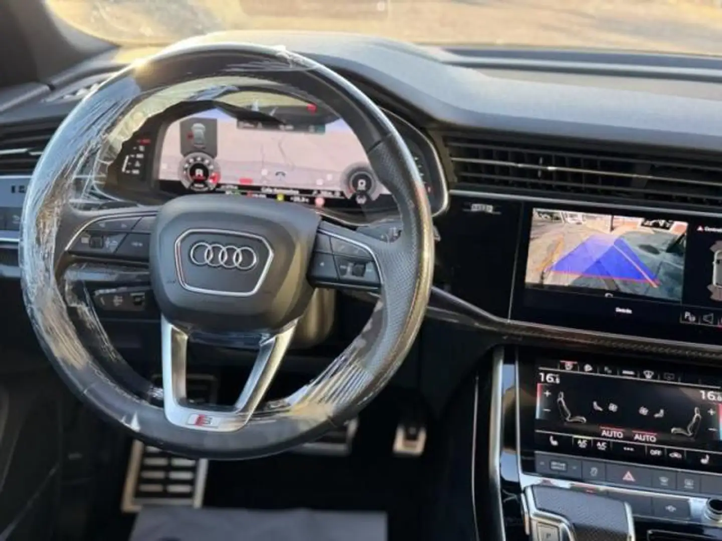 Audi SQ8 TFSI quattro tiptronic Schwarz - 2
