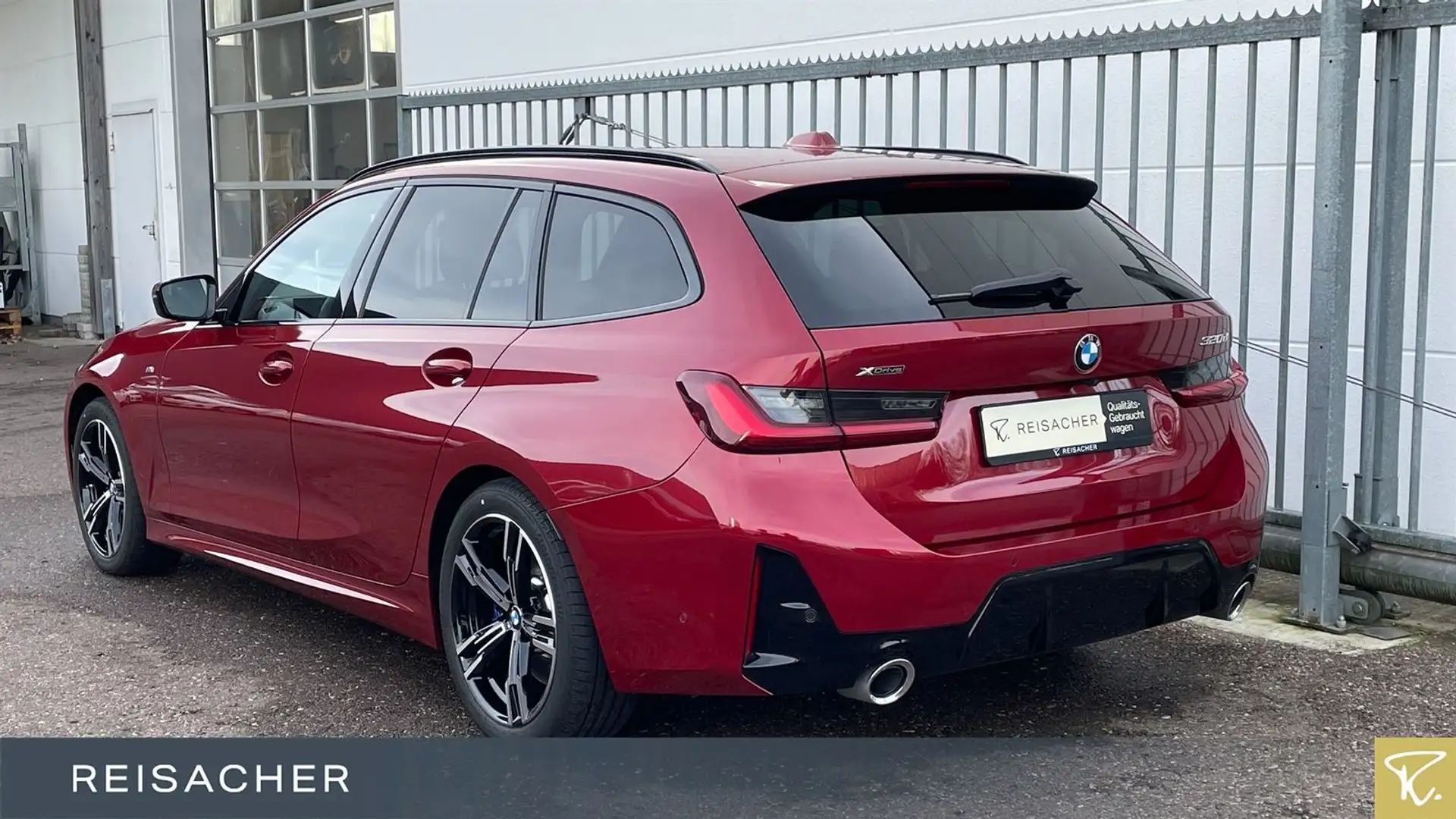 BMW 320 d xDrive Touring M-Sport HUD adLED Park+ Rot - 2