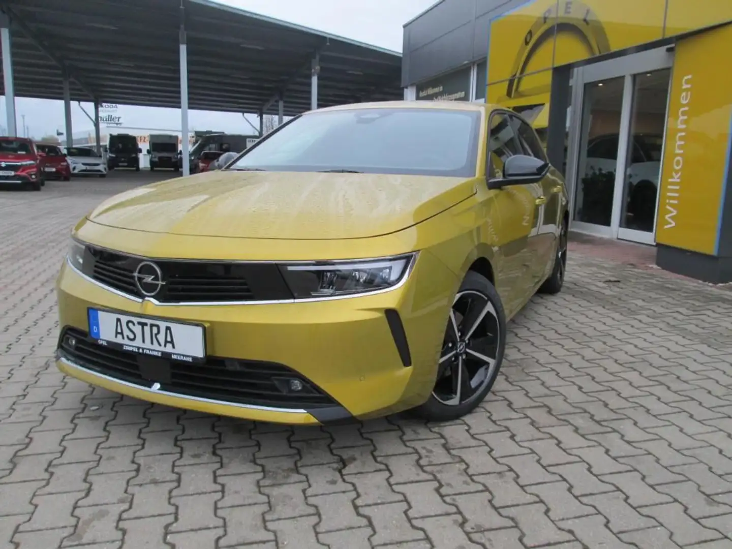Opel Astra ASTRA Elegance 1,2 Gold - 1