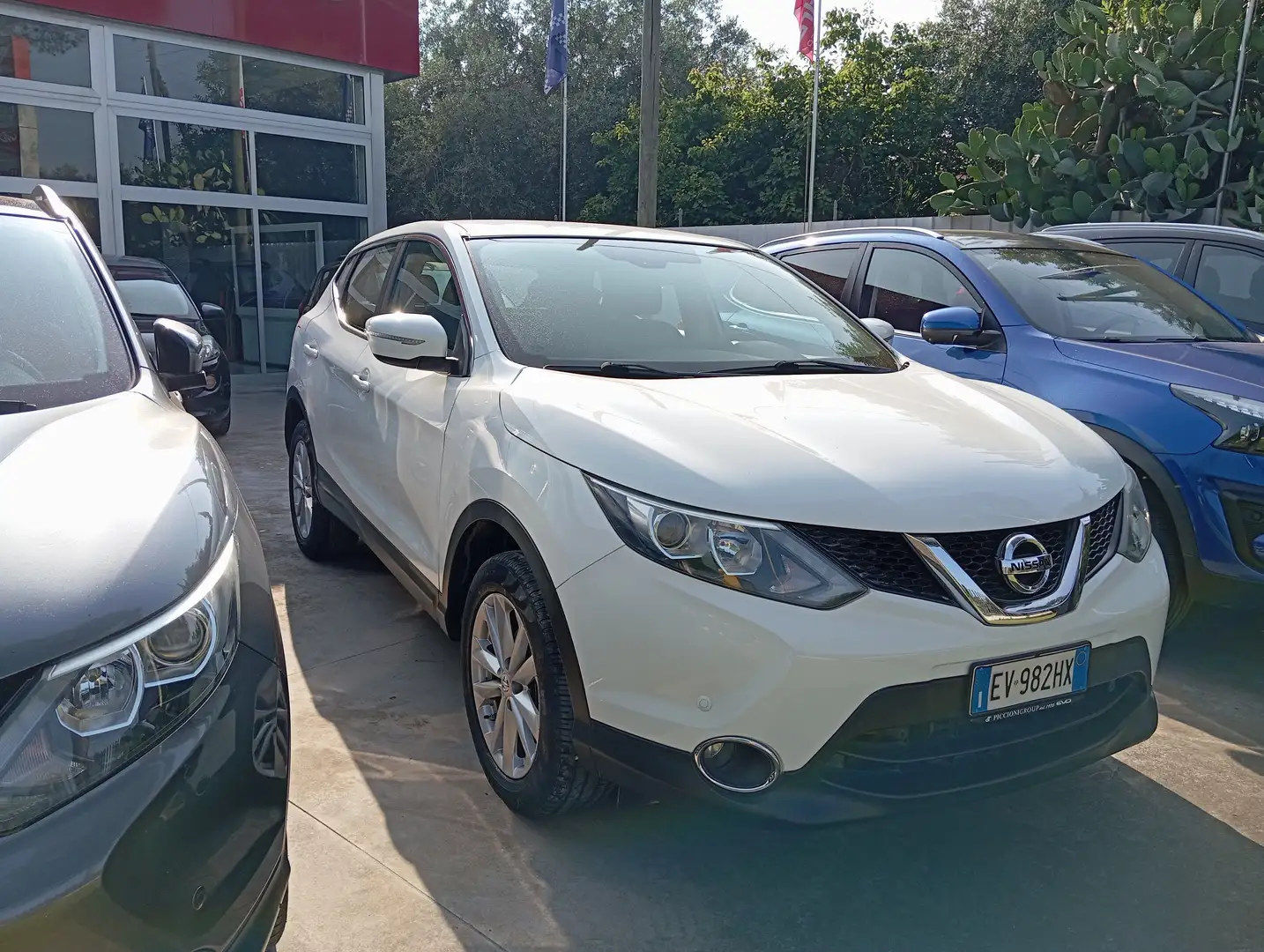 Nissan Qashqai 1.5 dci 110cv Wit - 1