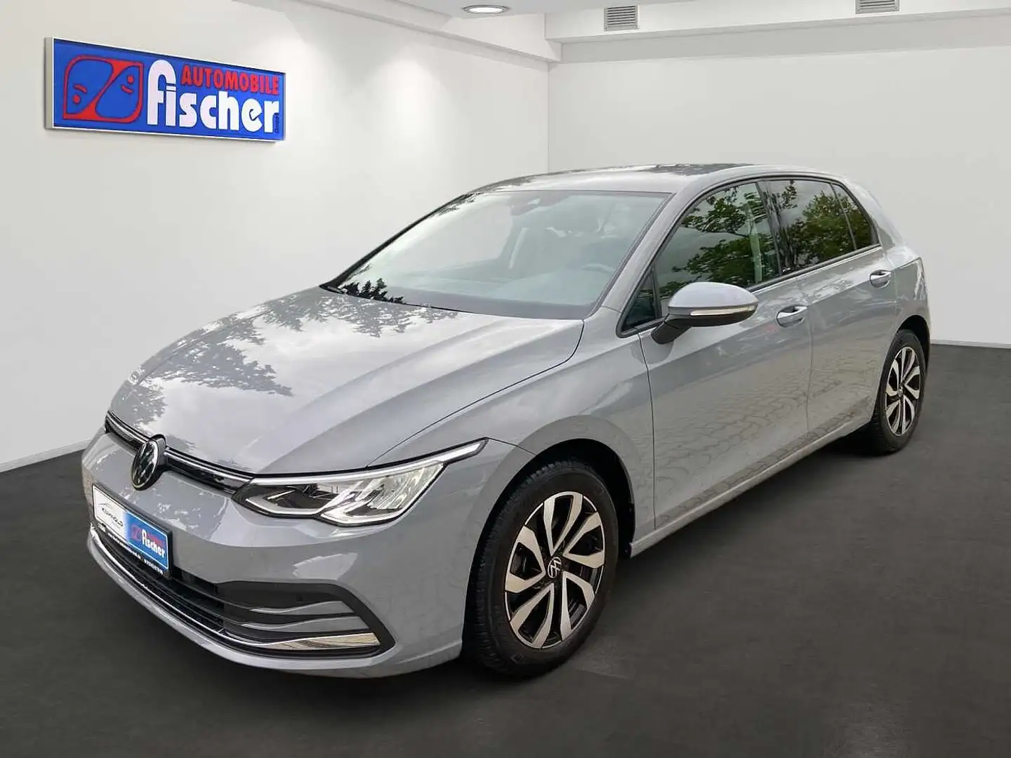 Volkswagen Golf VIII 1.5 TSI Active Garantie AHK Sitzhzg ACC LaneA Grau - 1