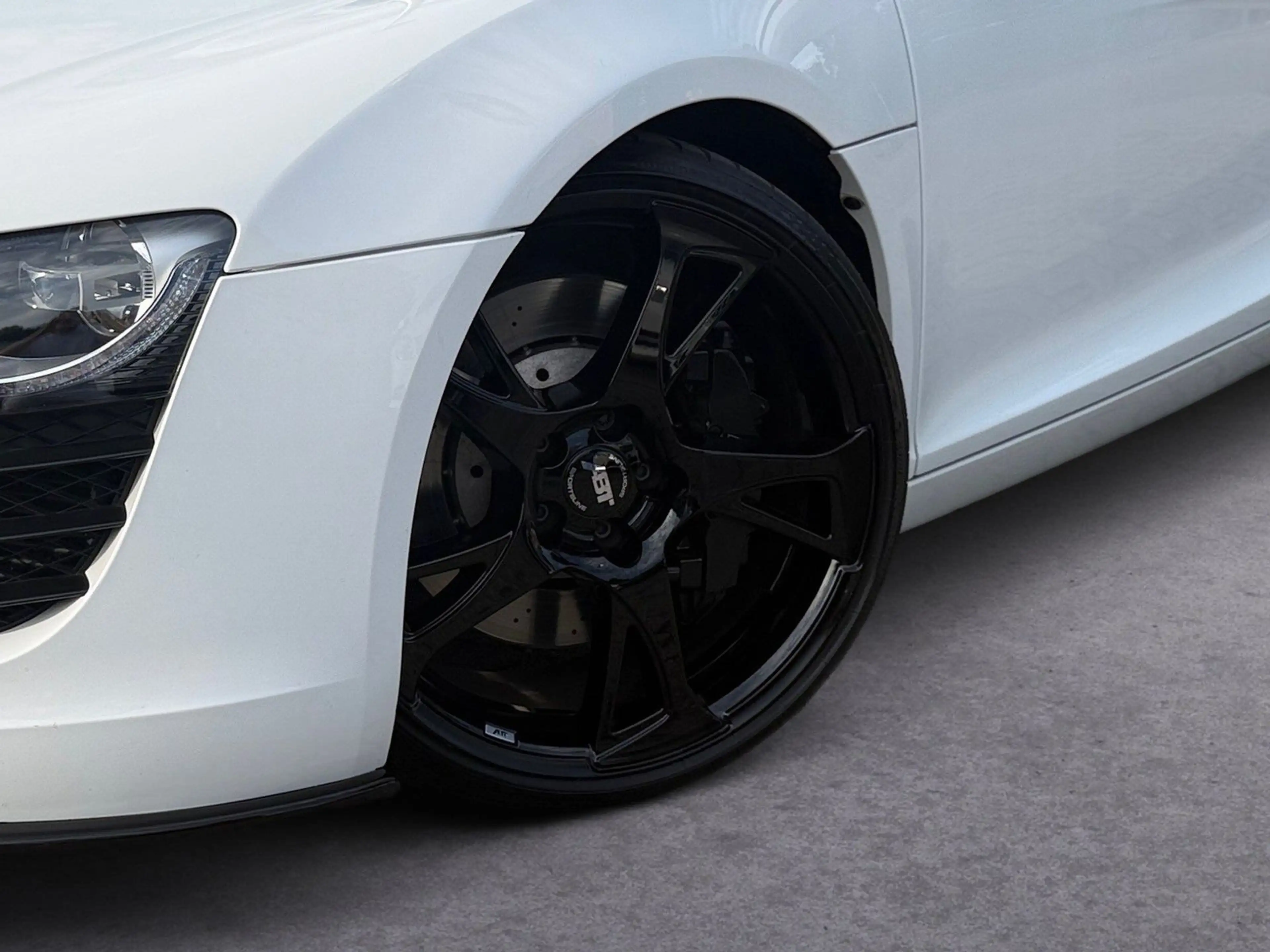 Audi R8 Coupe*quattro*B&O*LED*Carbon*Magnetic* — photo 6