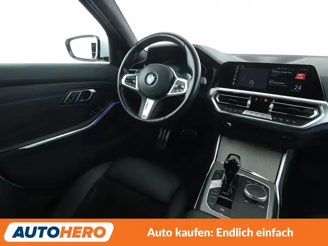 BMW 3 Series view 13