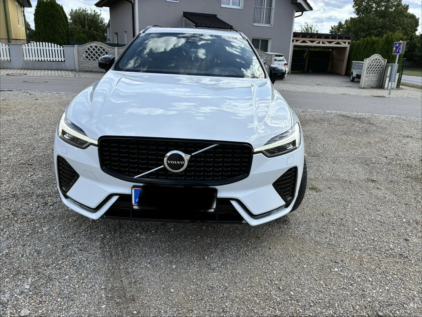 Volvo XC60 B4 R Design Geartronic - 2
