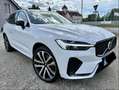 Volvo XC60 B4 R Design Geartronic - thumbnail 1