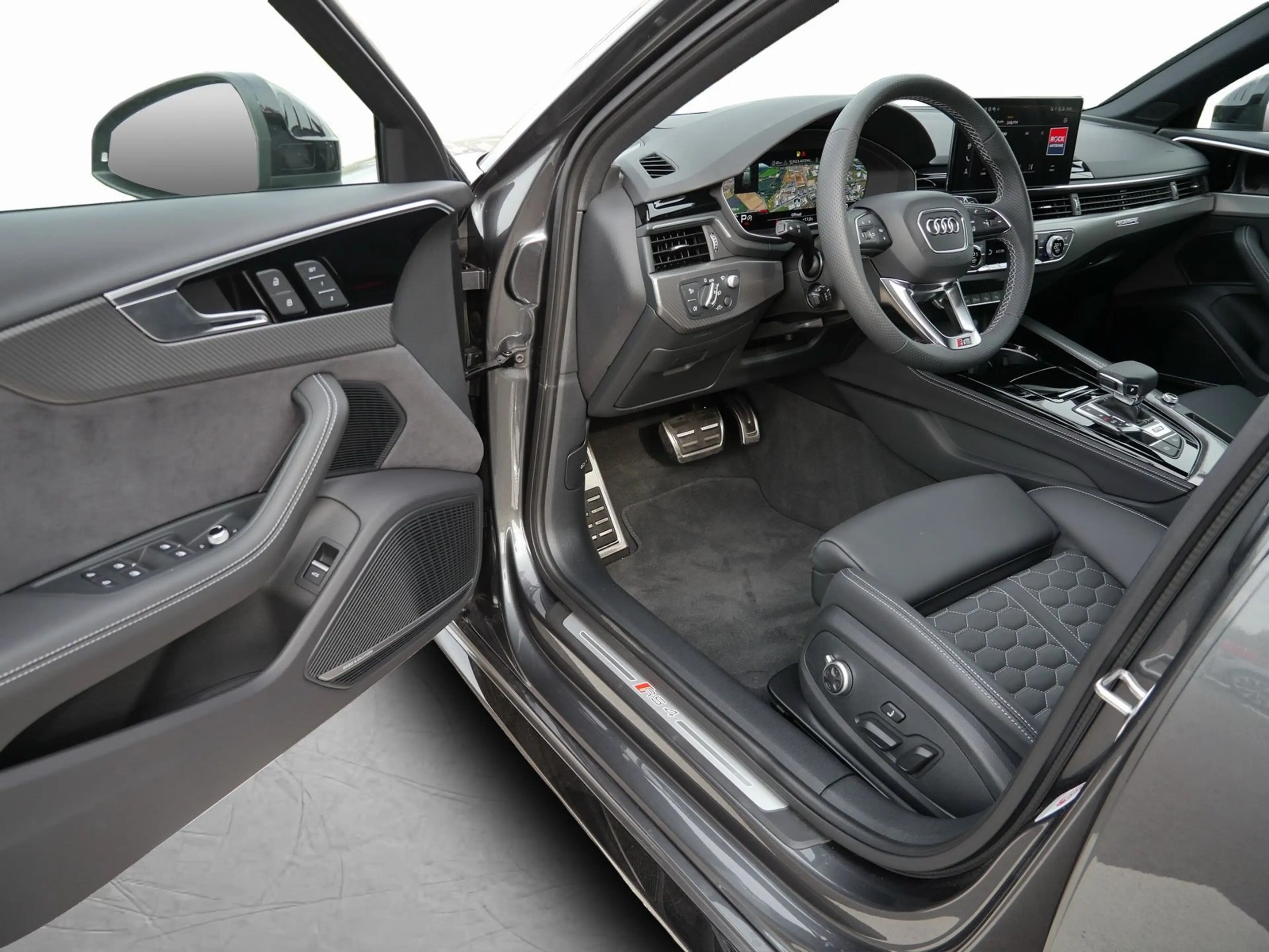 Audi RS4 quattro 280km/h*B&O*Massage*HuD*360° — photo 14