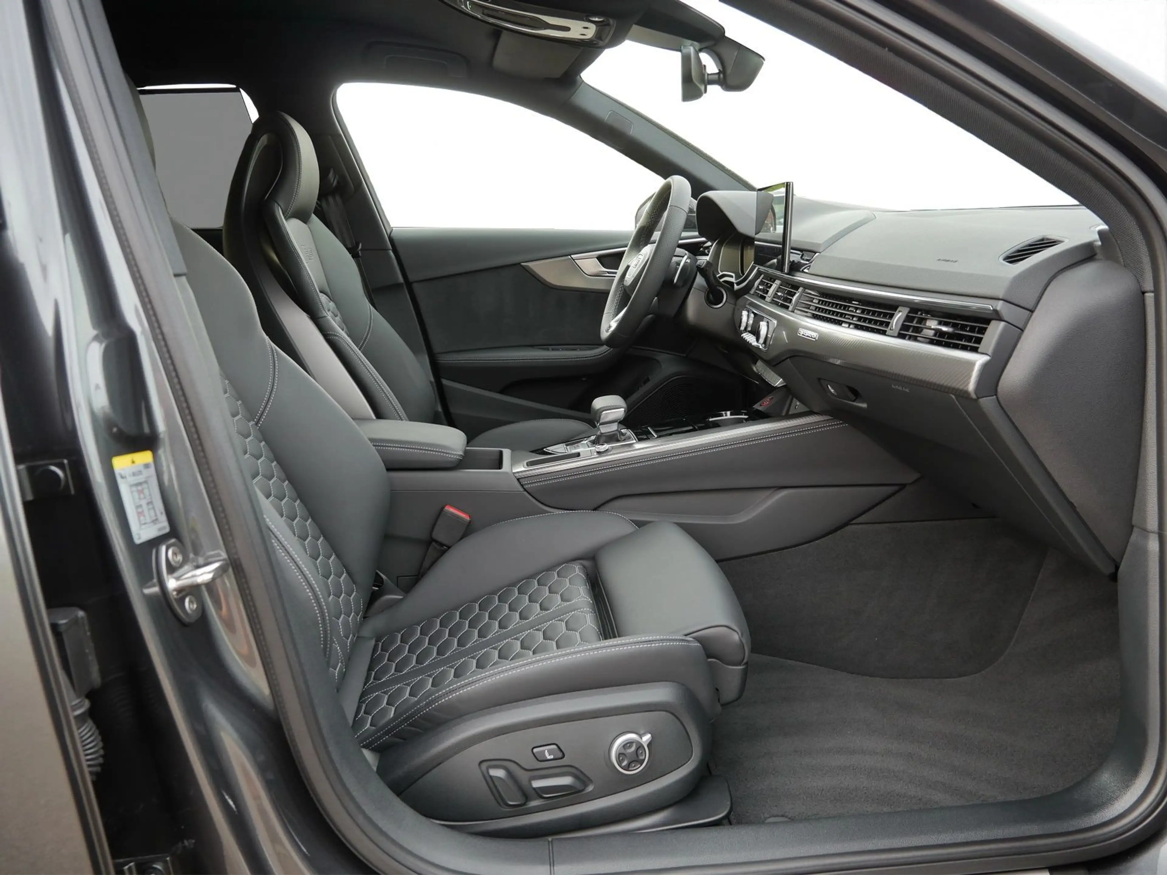 Audi RS4 quattro 280km/h*B&O*Massage*HuD*360° — photo 4