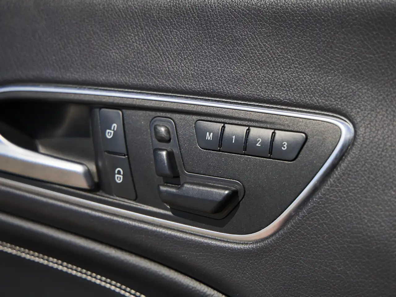 Mercedes-Benz CLA fotografie Mercedes-Benz CLA