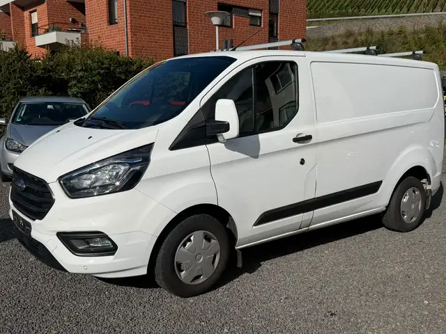 Ford Transit Custom 300 L1 Trend 1 HAND