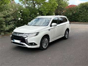 2.4l PHEV Twin Motor 4WD Instyle
