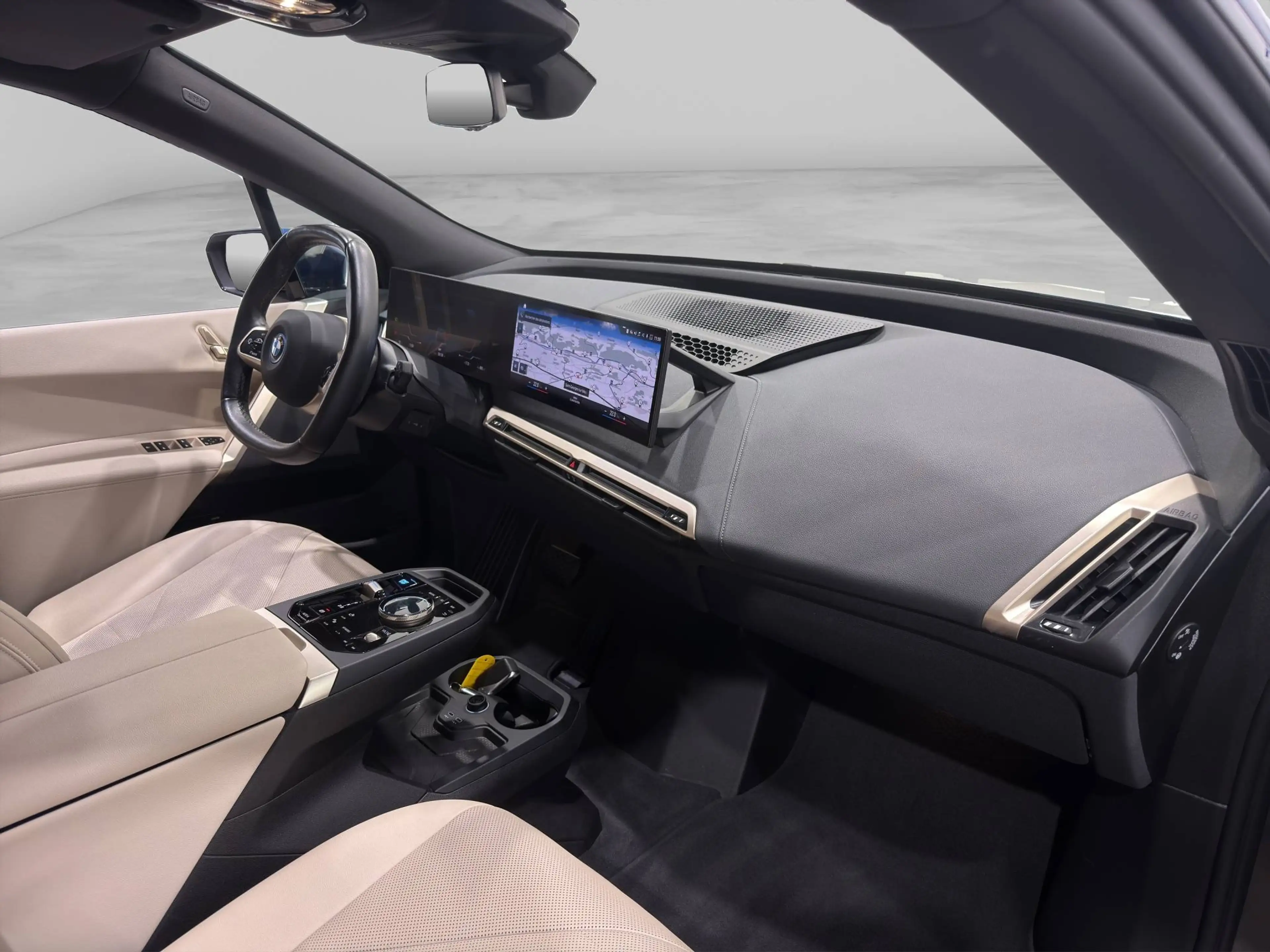 BMW iX 50 SPORT ***FRONT & REAR HEATED SEATS*ACTIVE GUARD PLUS*SOFT-CLOSE*** — photo 9