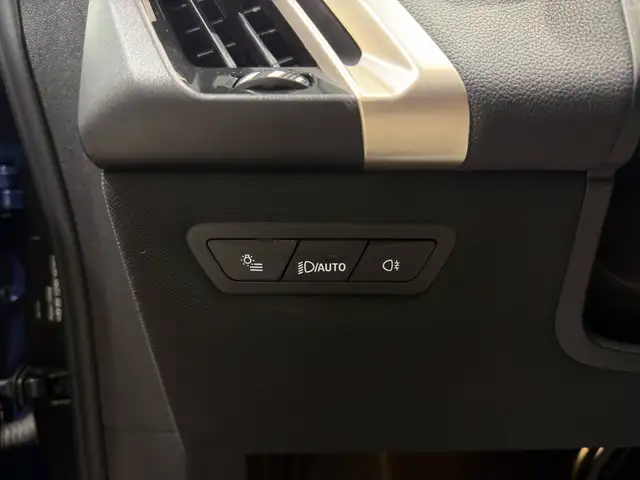 BMW Ix view 24