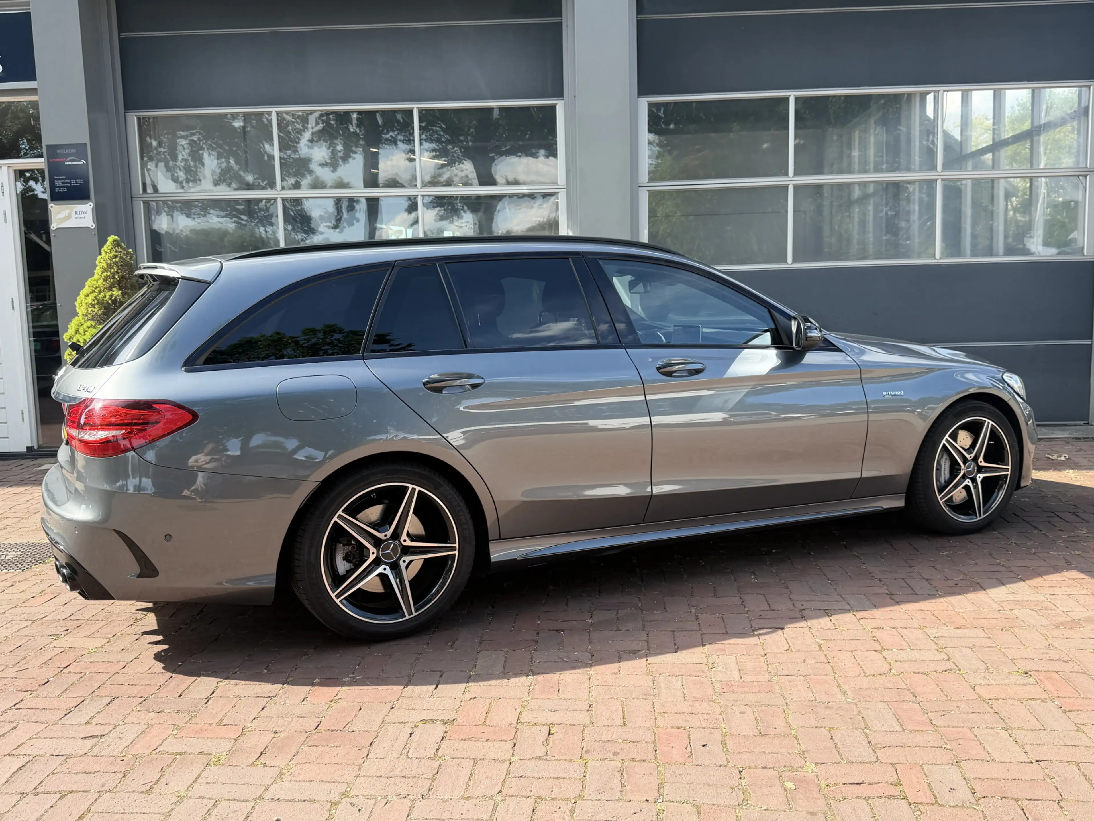 Mercedes-Benz C 43 AMG Estate 4MATIC Bj 2016 368pk Dealer onderhouden — photo 2