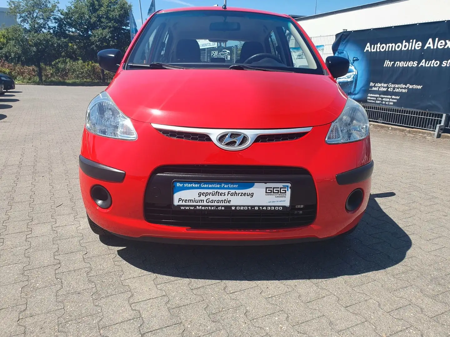 Hyundai i10 1.1 Classic E GARANTIE AUTOMATIK KLIMAANLAGE Rouge - 2