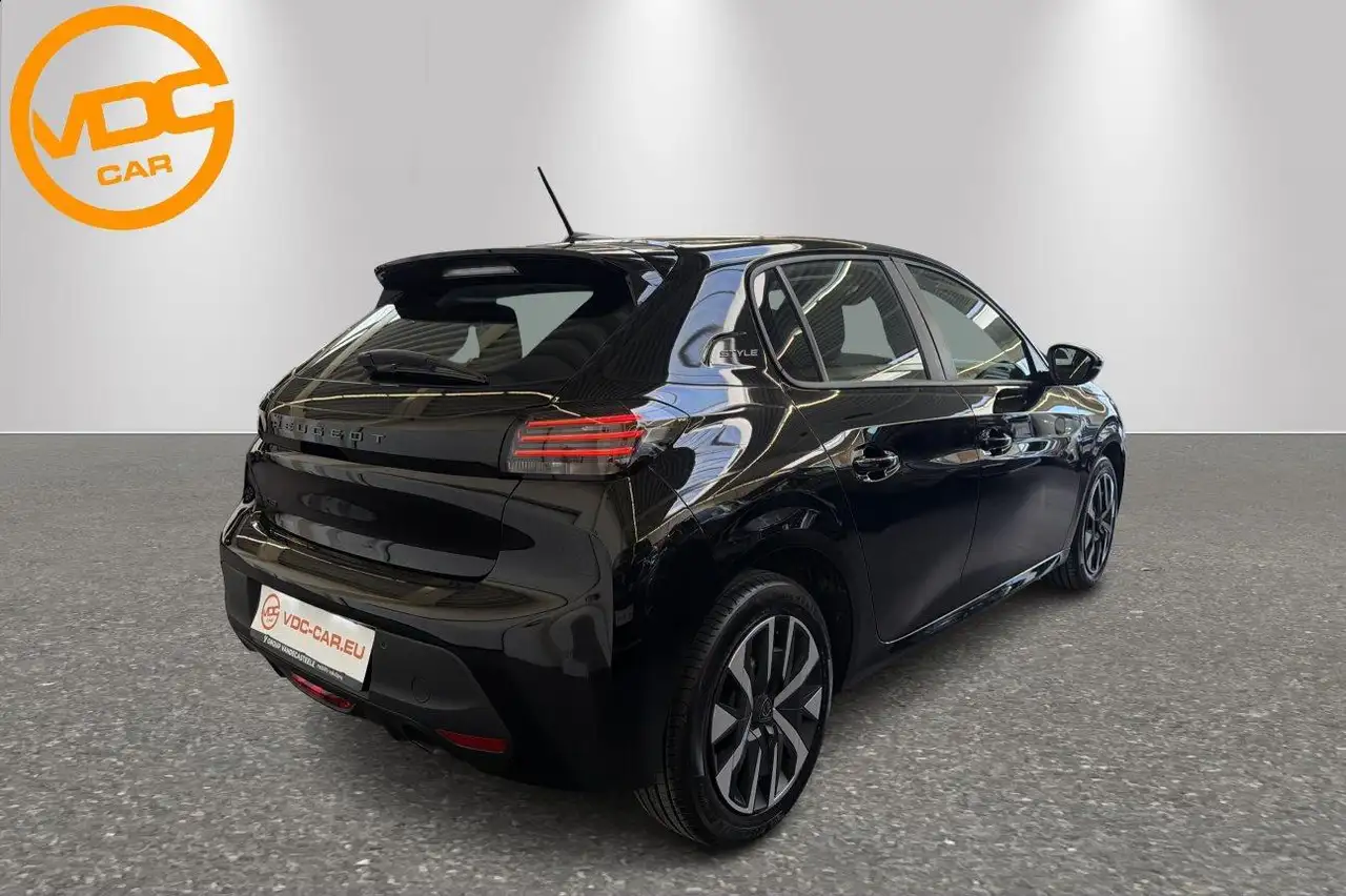Peugeot 208 II & e- Style 3