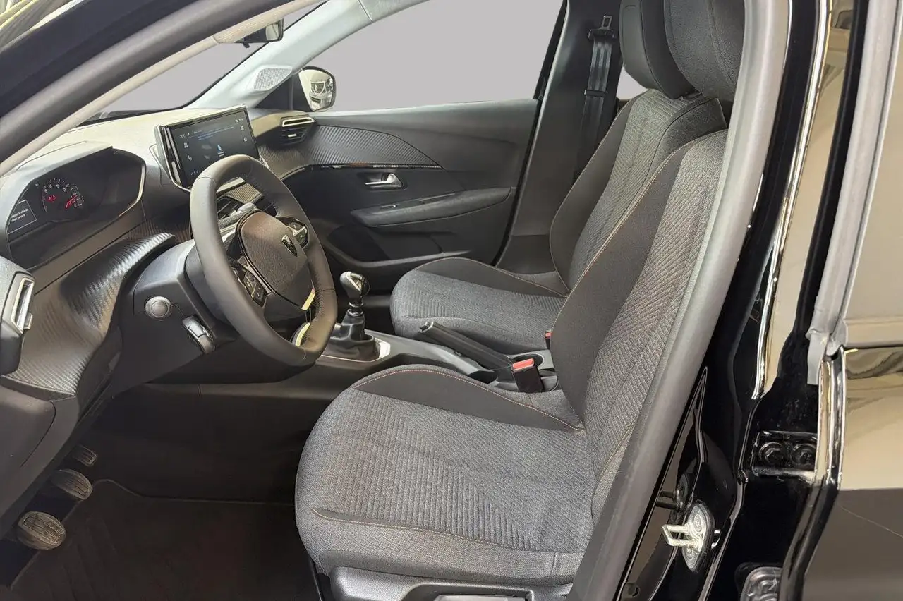 Peugeot 208 II & e- Style 10