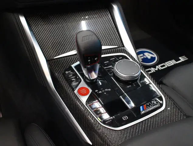BMW M4 view 17
