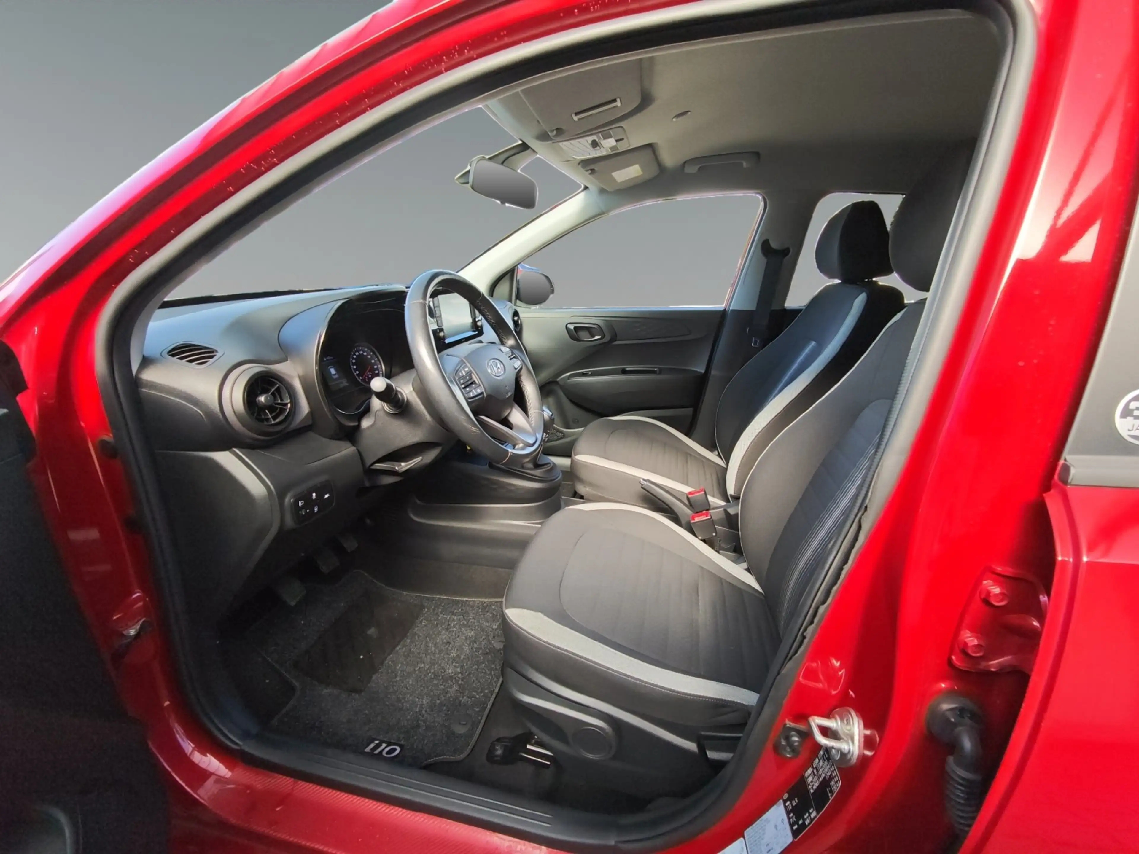 Hyundai i10 1.0 Edition 30 SHZ*Fernlichtass.*LM*SpurH — photo 10