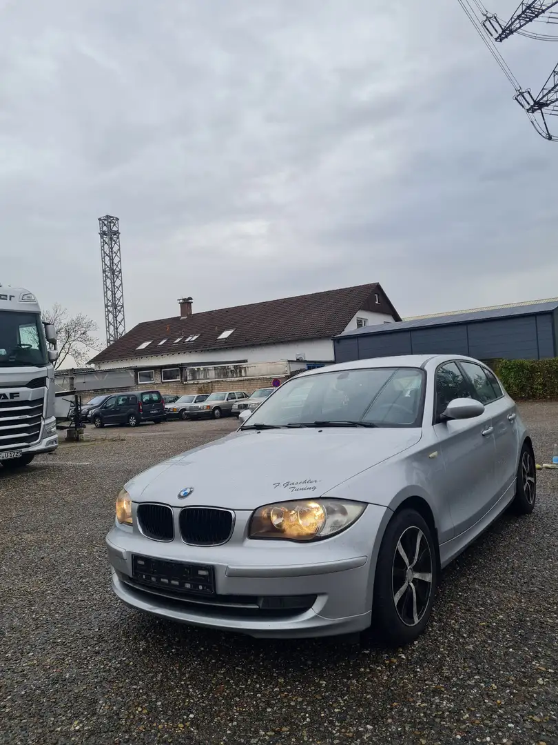 BMW 120 120d - 1