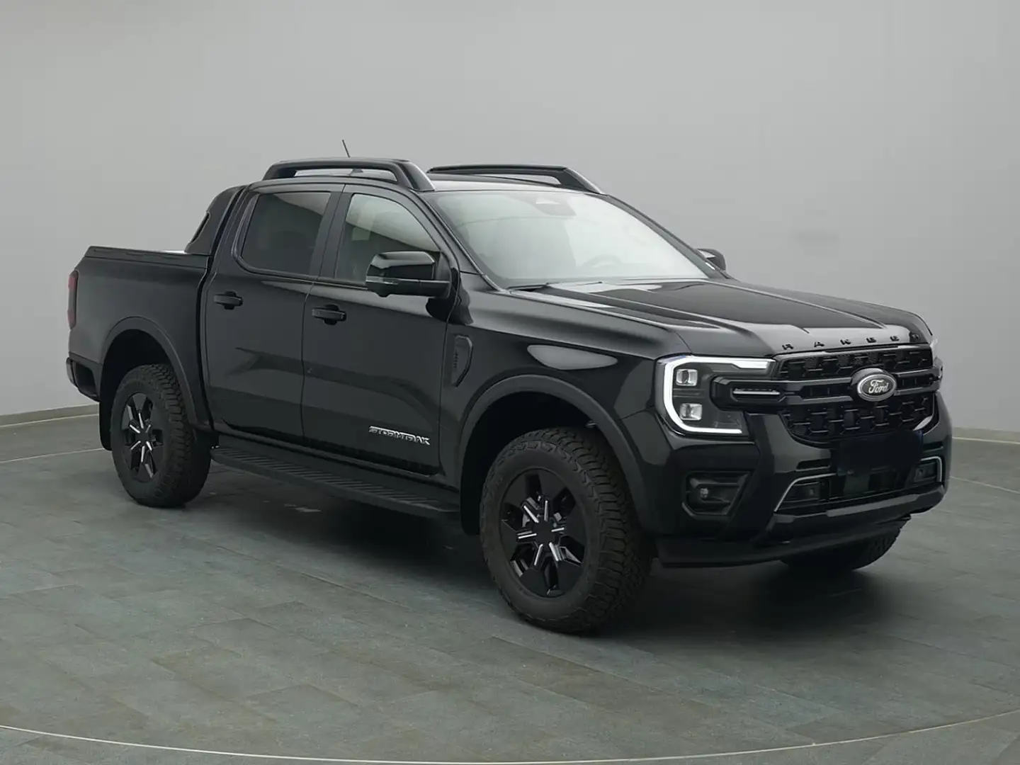 Ford Ranger Ranger 2.3 - STORMTRAK - Hybrid/Benzin Schwarz - 1