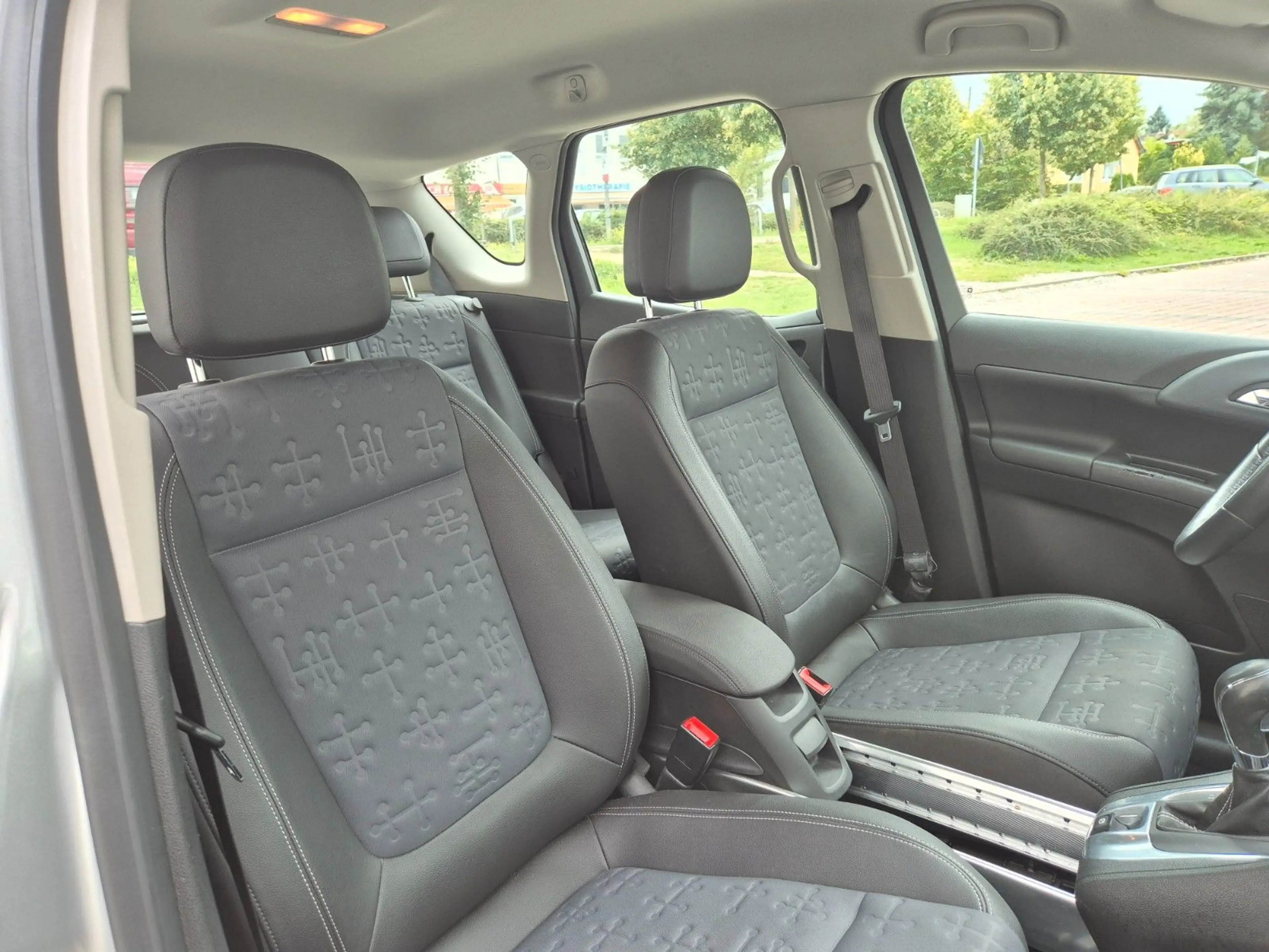 Opel Meriva B, 2.HD, LENKRADHEIZUNG, TEMPOMAT, NAVI — photo 6