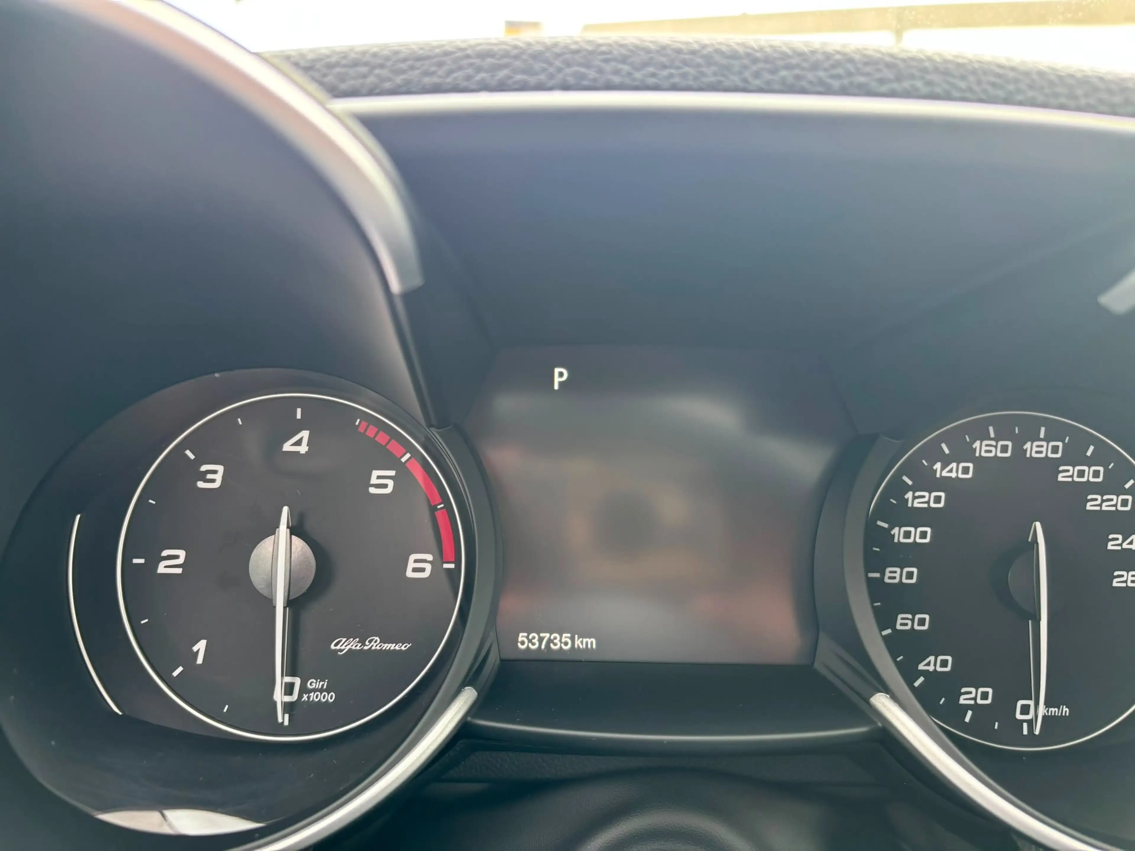 Alfa Romeo Giulia Giulia 2.2 JTDM Super (EURO 6d) — photo 12