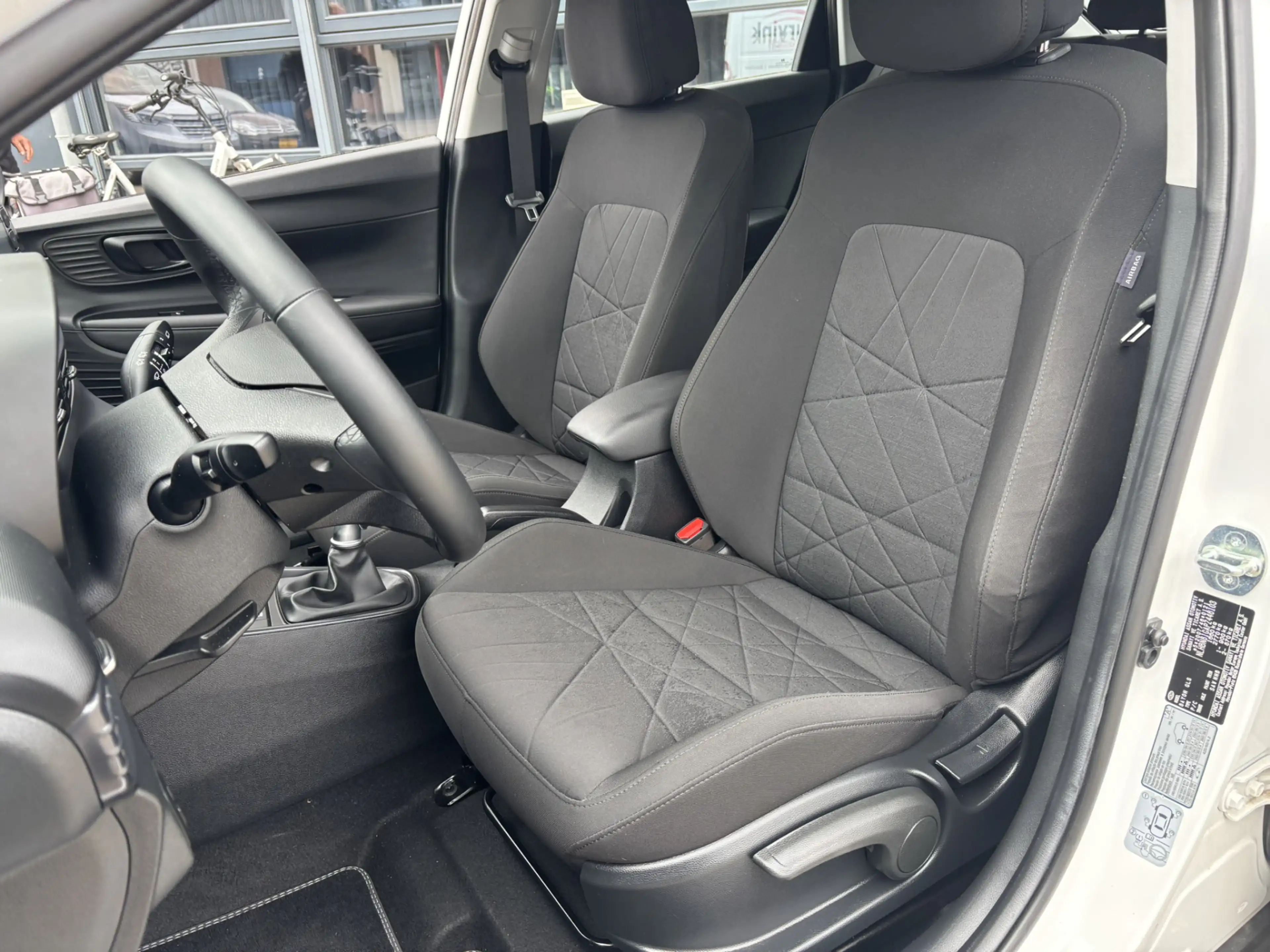 Hyundai BAYON 1.0 T-GDI Comfort / Camera / Applecarplay/AndroidA — photo 8