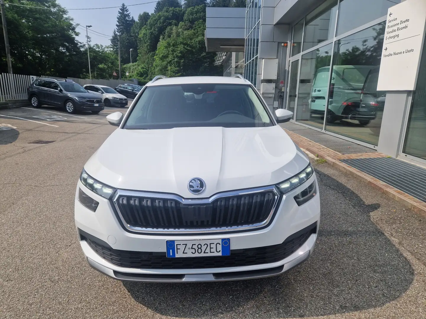 Skoda Kamiq 1.0 TSI 115 CV DSG Style Bianco - 2