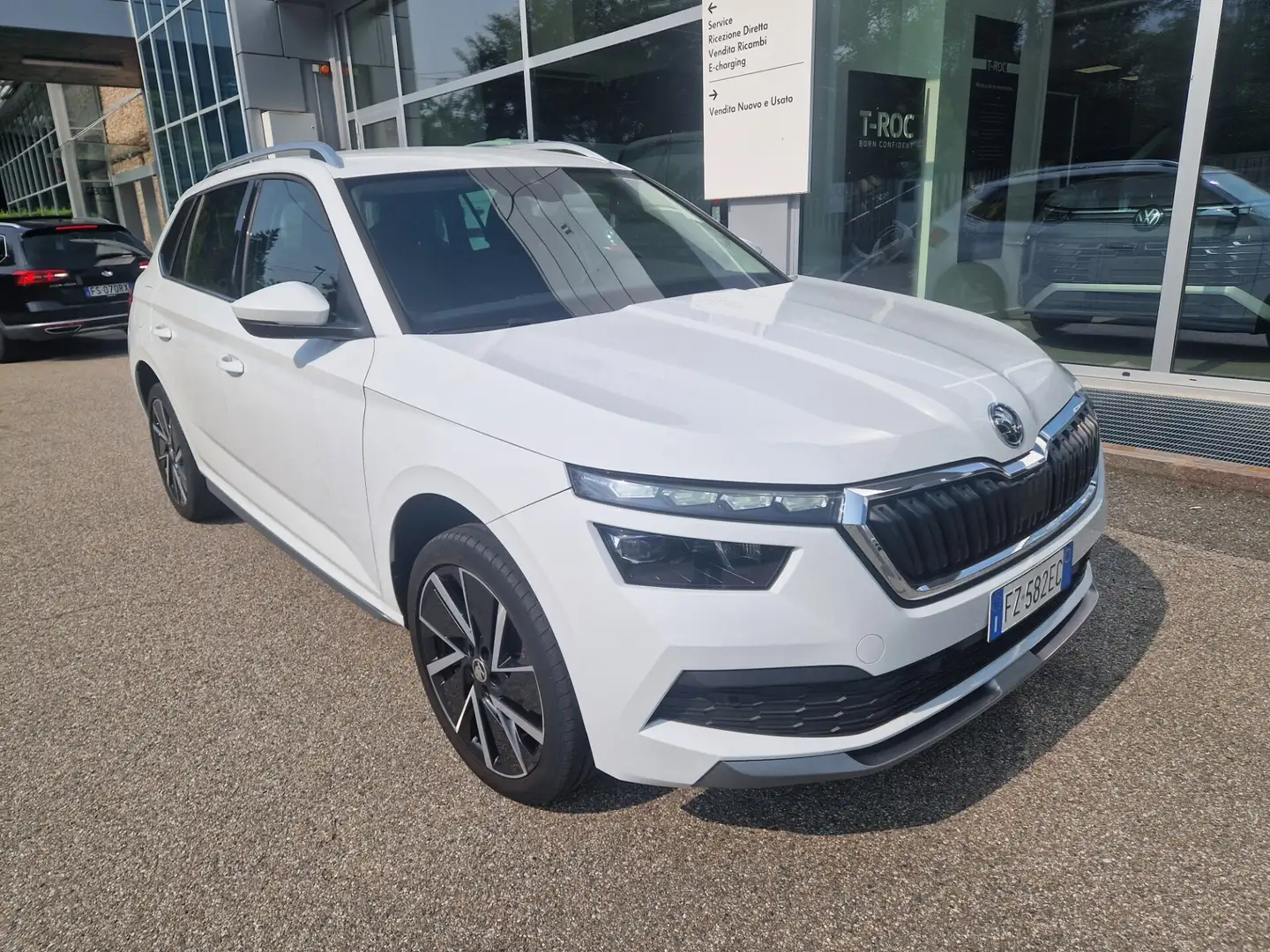 Skoda Kamiq 1.0 TSI 115 CV DSG Style Bianco - 1