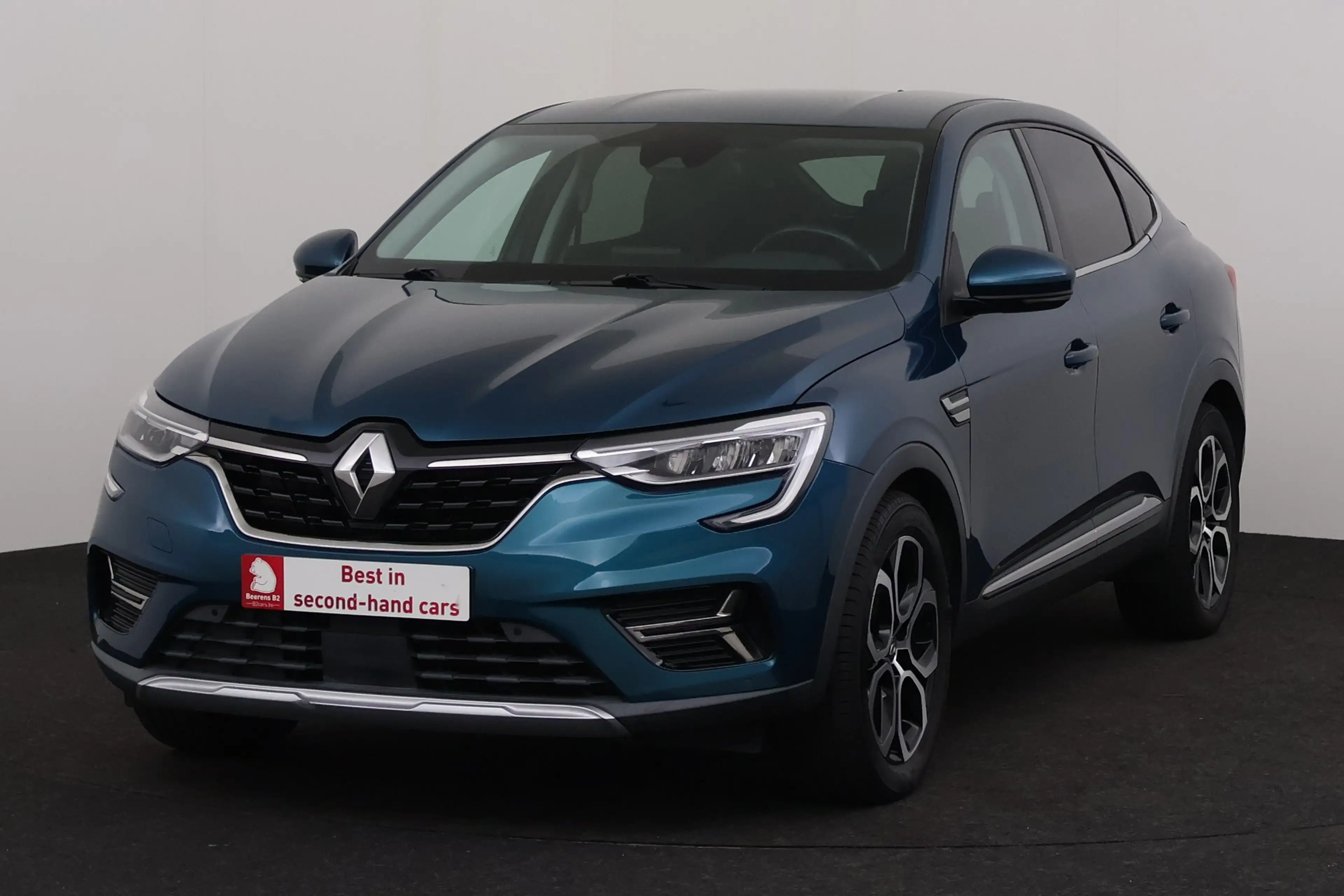 Renault Arkana INTENS 1.6 E-TECH + A/T + GPS + HALF/LEDER + CAMER