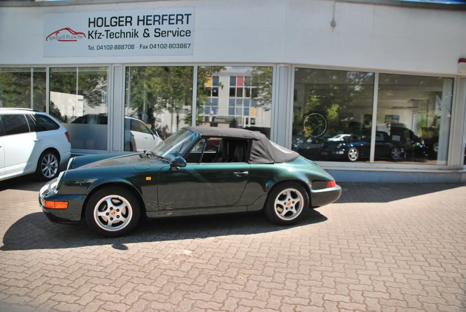 Porsche 964 Cabrio , Sehr gepflegter Zustand Grün - 2