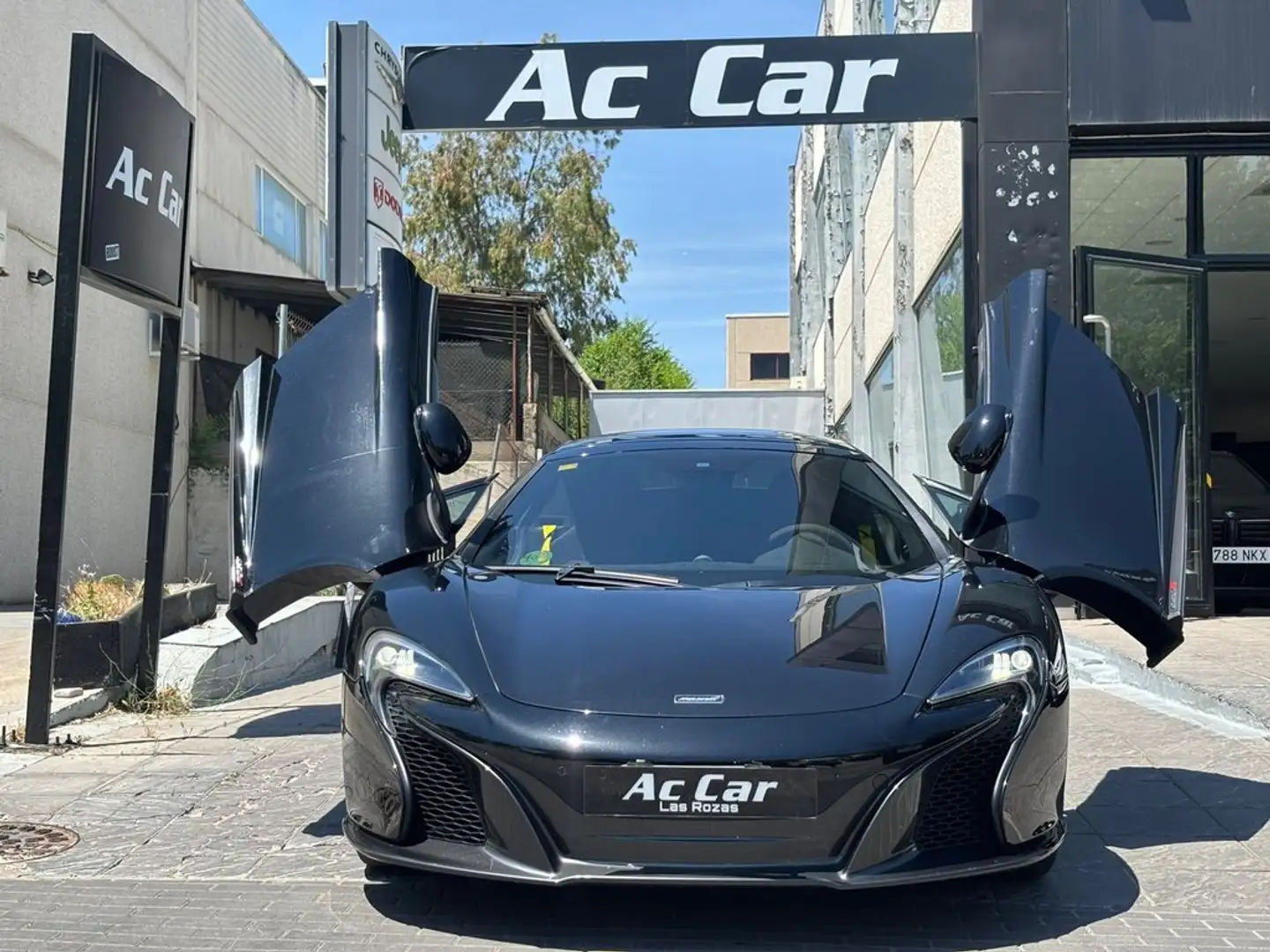 McLaren 765LT Spider 3.8 V8 Bi-Turbo Negro - 2