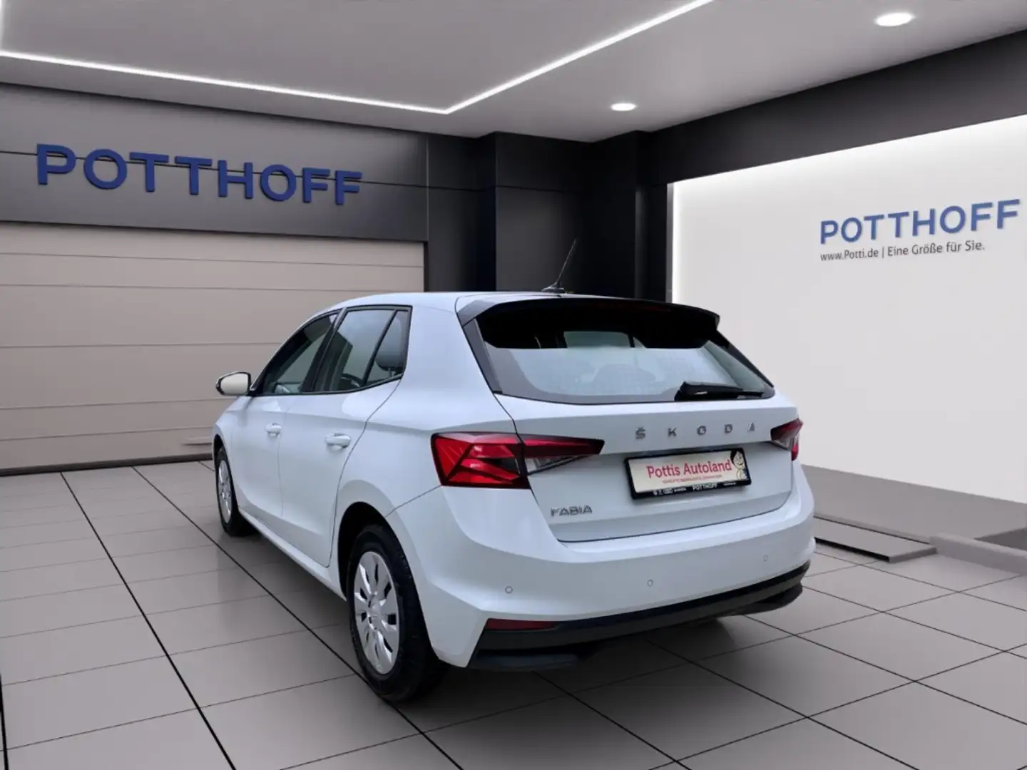 Skoda Fabia 1.0 TSI DSG AMBITION NAVI SITZHZG PDC LED Weiß - 2