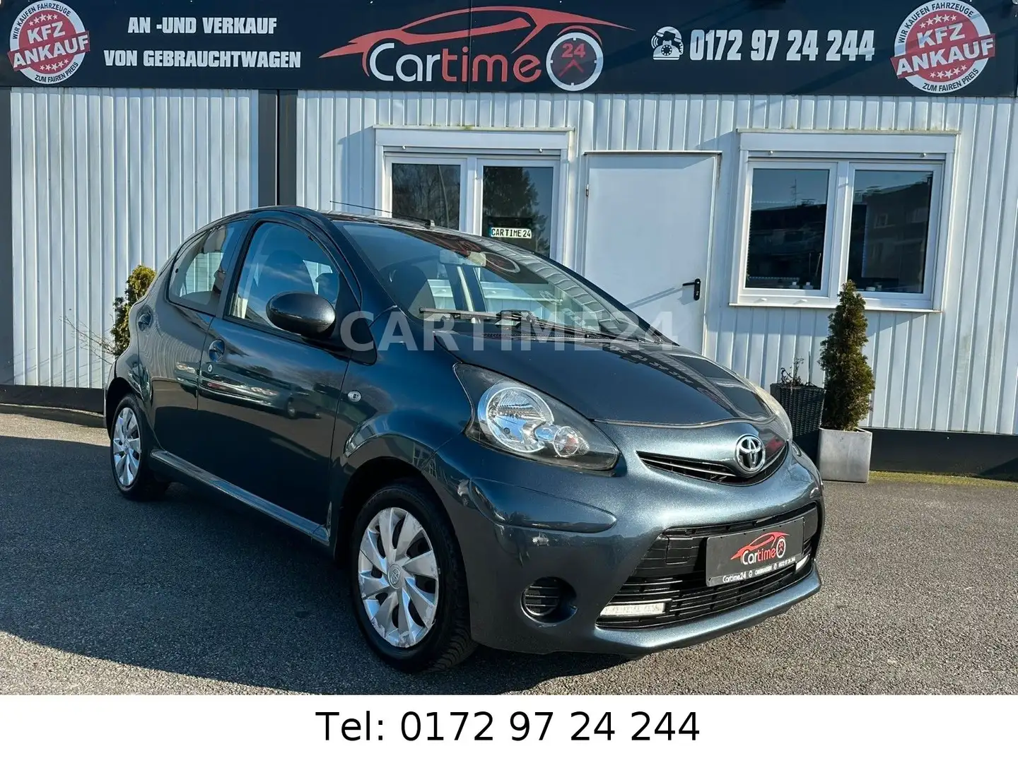 Toyota Toyota AYGO 1.0 Cool*2.HAND*KLIMA*TÜV NEU*4 TÜR* Grijs - 2