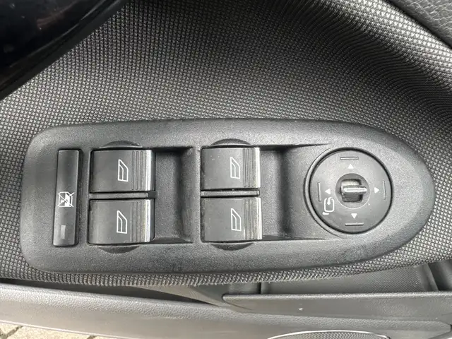 Ford Kuga view 9